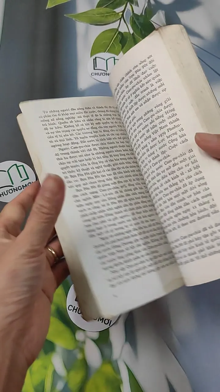 [MIỄN PHÍ BỌC SÁCH] [XƯA] Campuchia: Từ Thảm Họa Đến Hồi Sinh (1986) 775973