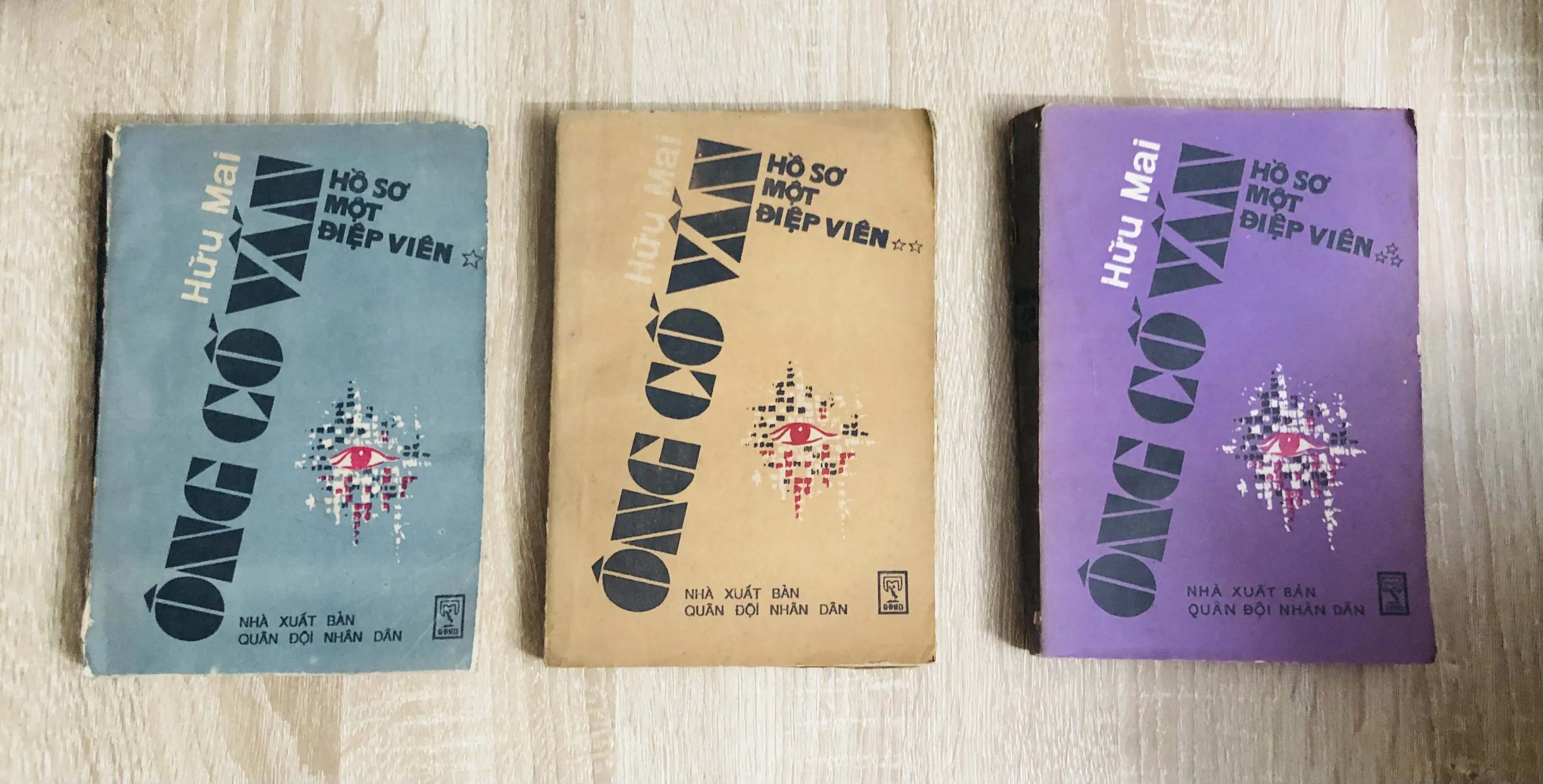 Ông cố vấn – Hồ sơ một điệp viên (3 cuốn)