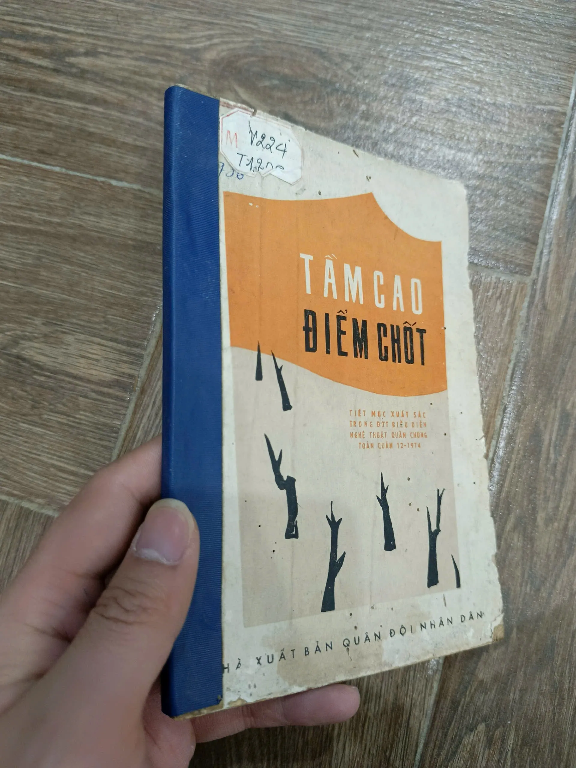 Tầm cao điểm chốt