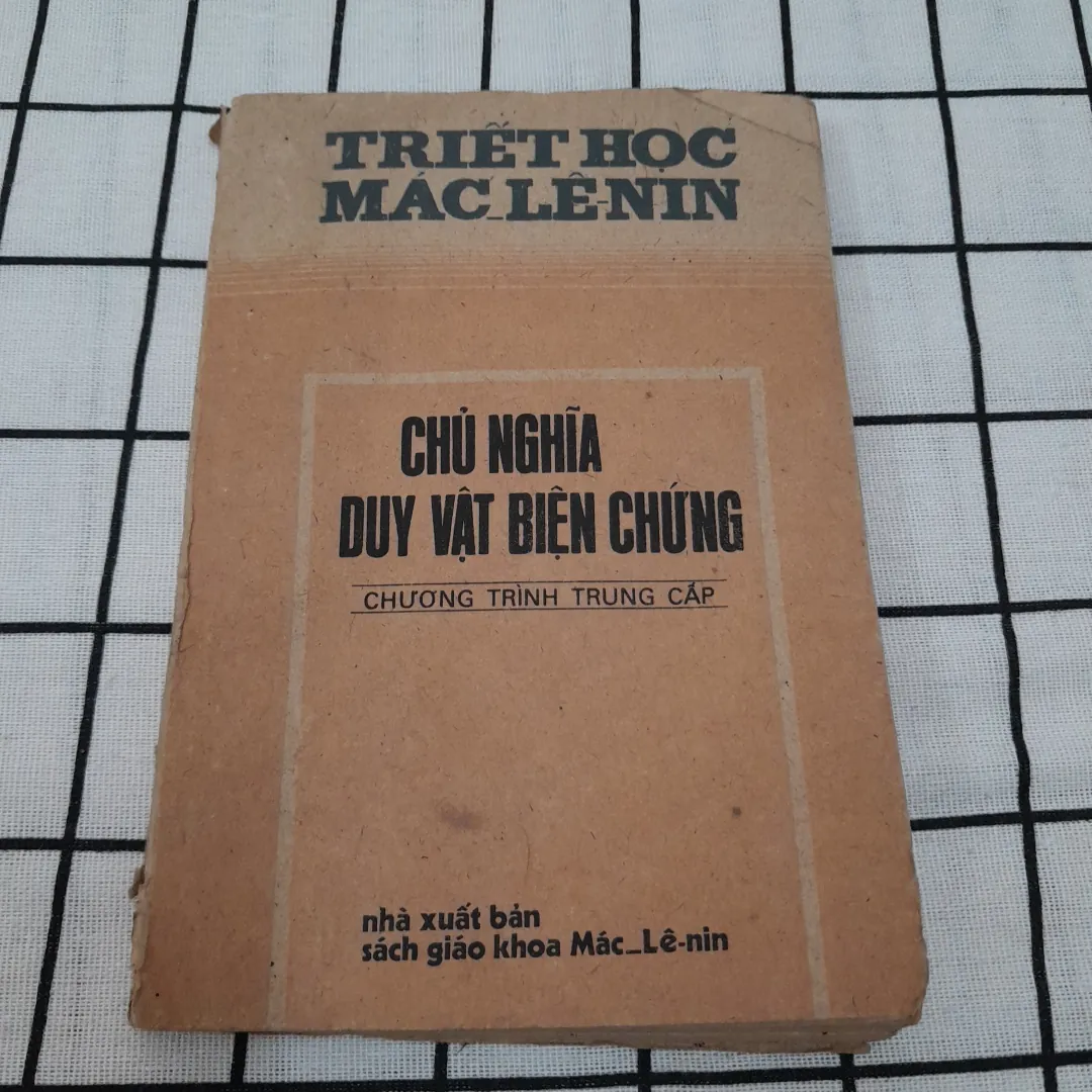 Triết học Mác- CHỦ NGHĨA DUY VẬT BIỆN CHỨNG. Tđ Trung cấp. Ban Tuyên Huấn TW 1987
