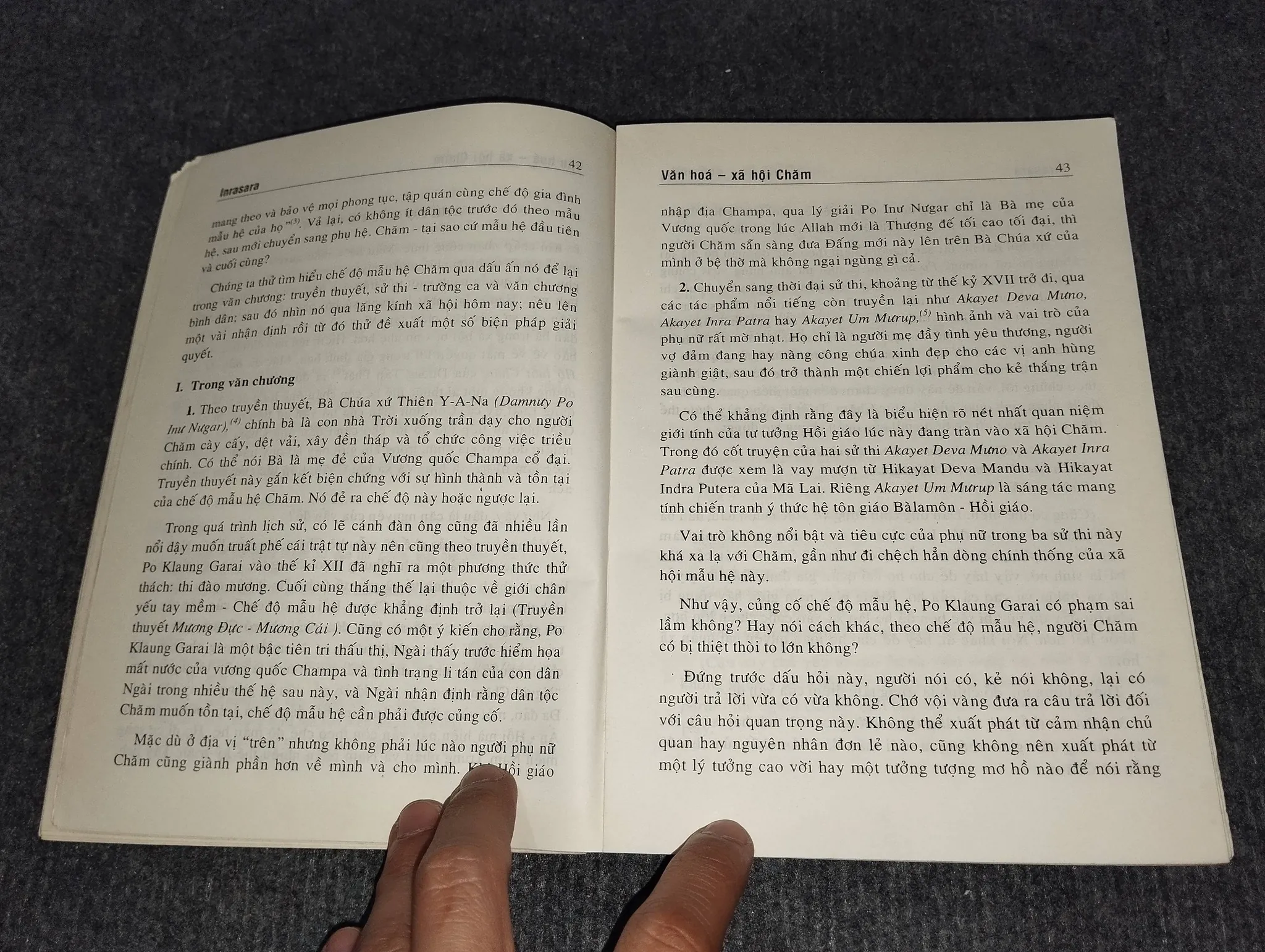 VĂN HOÁ - XÃ HỘI CHĂM NGHIÊN CỨU & ĐỐI THOẠI 992519