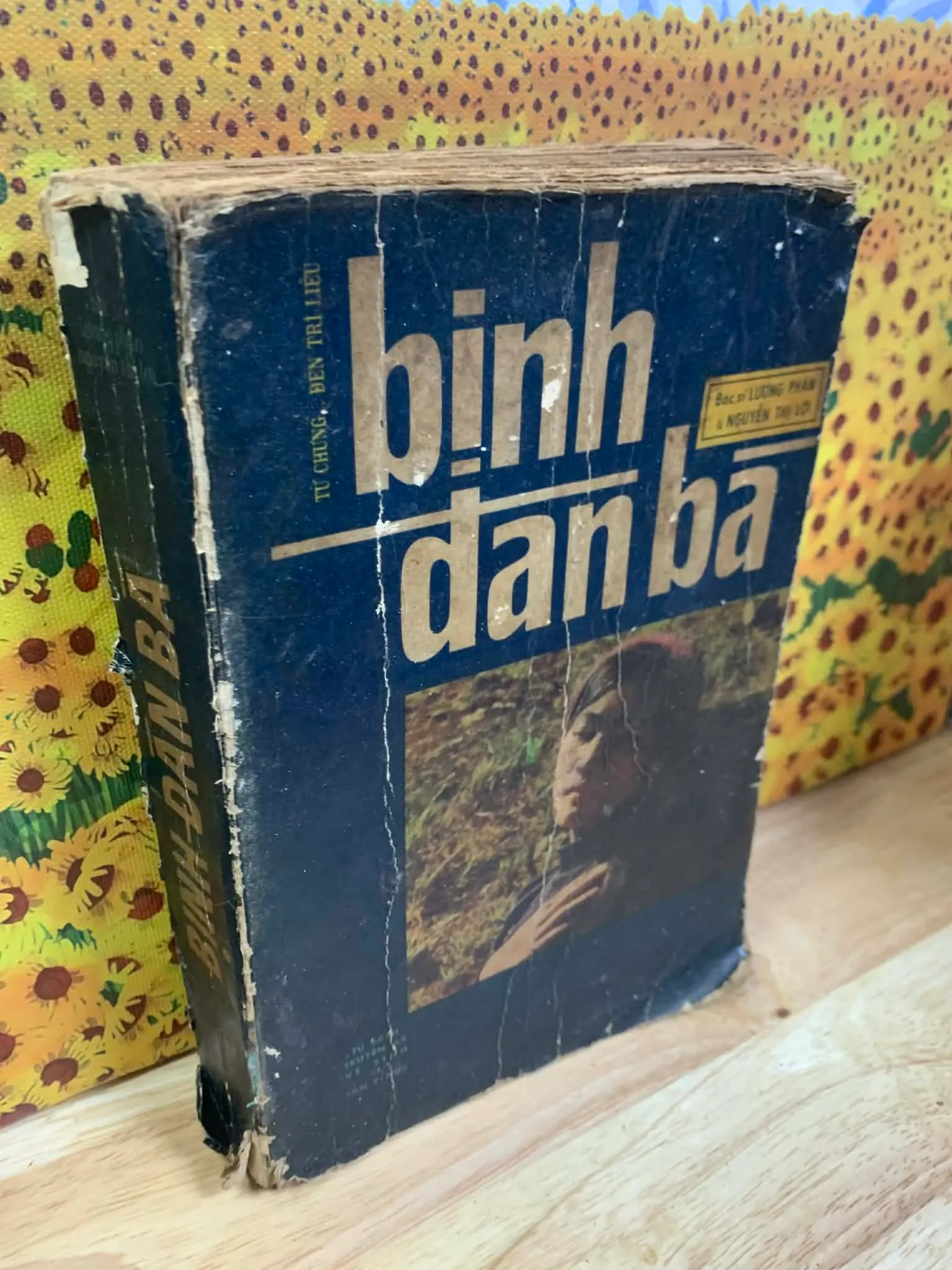 Sách tặng KÈM cho khách CÓ ĐƠN (mỗi đơn có thể chọn 1 cuốn) - Bịnh Đàn Bà