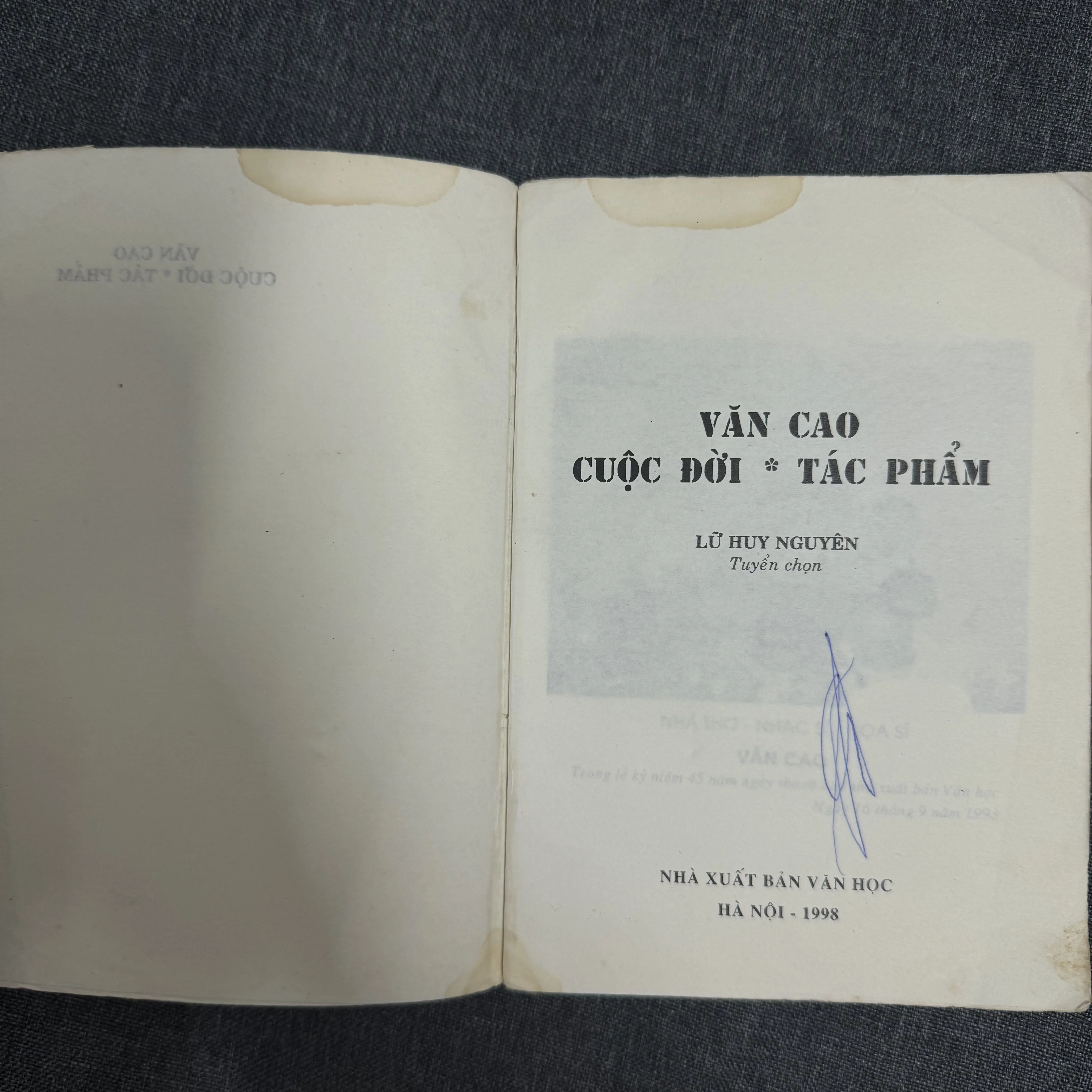 Văn Cao: Cuộc đời và tác phẩm 1010383