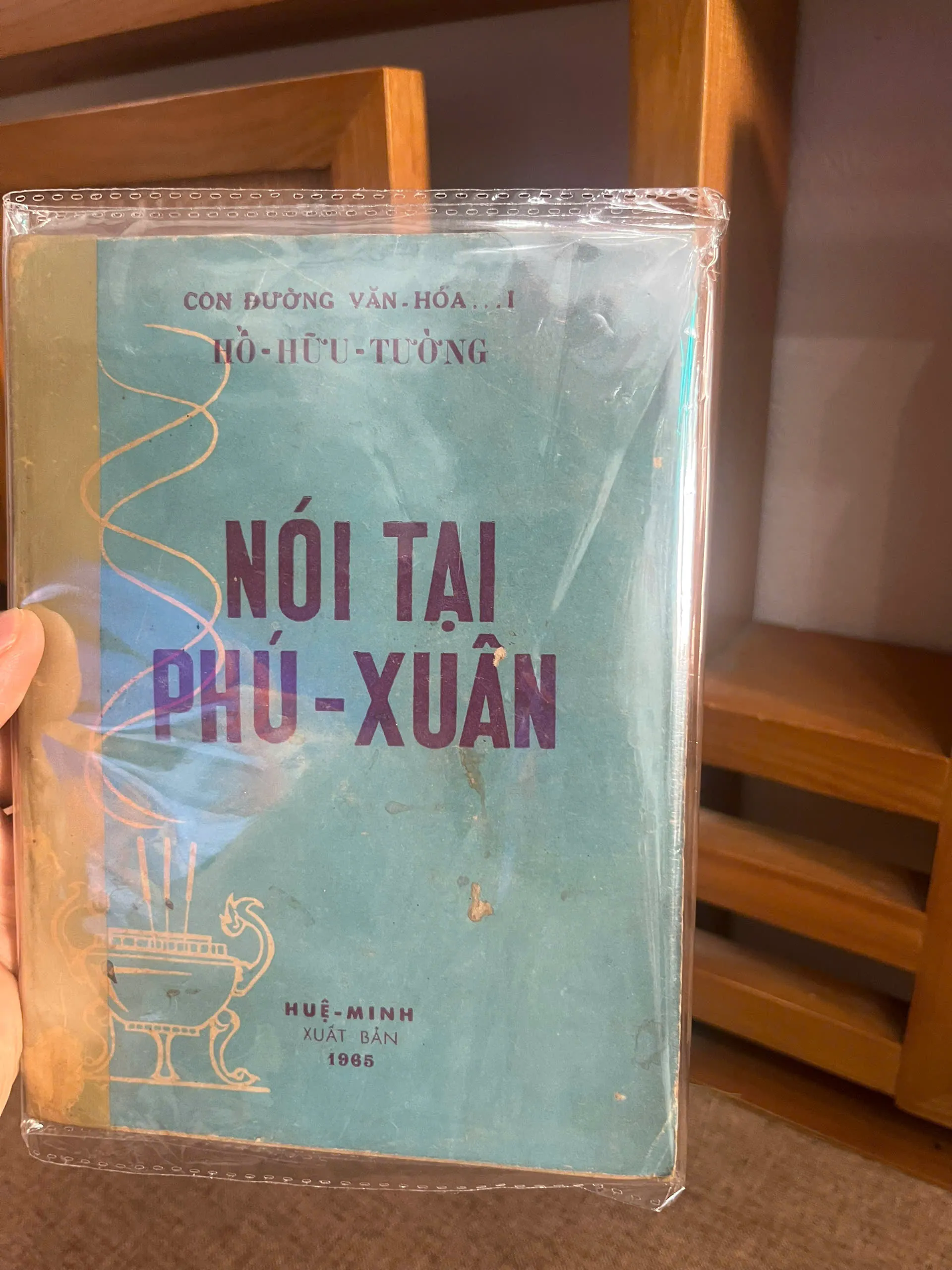 Nói tại Phú-Xuân – Hồ-Hữu-Tường