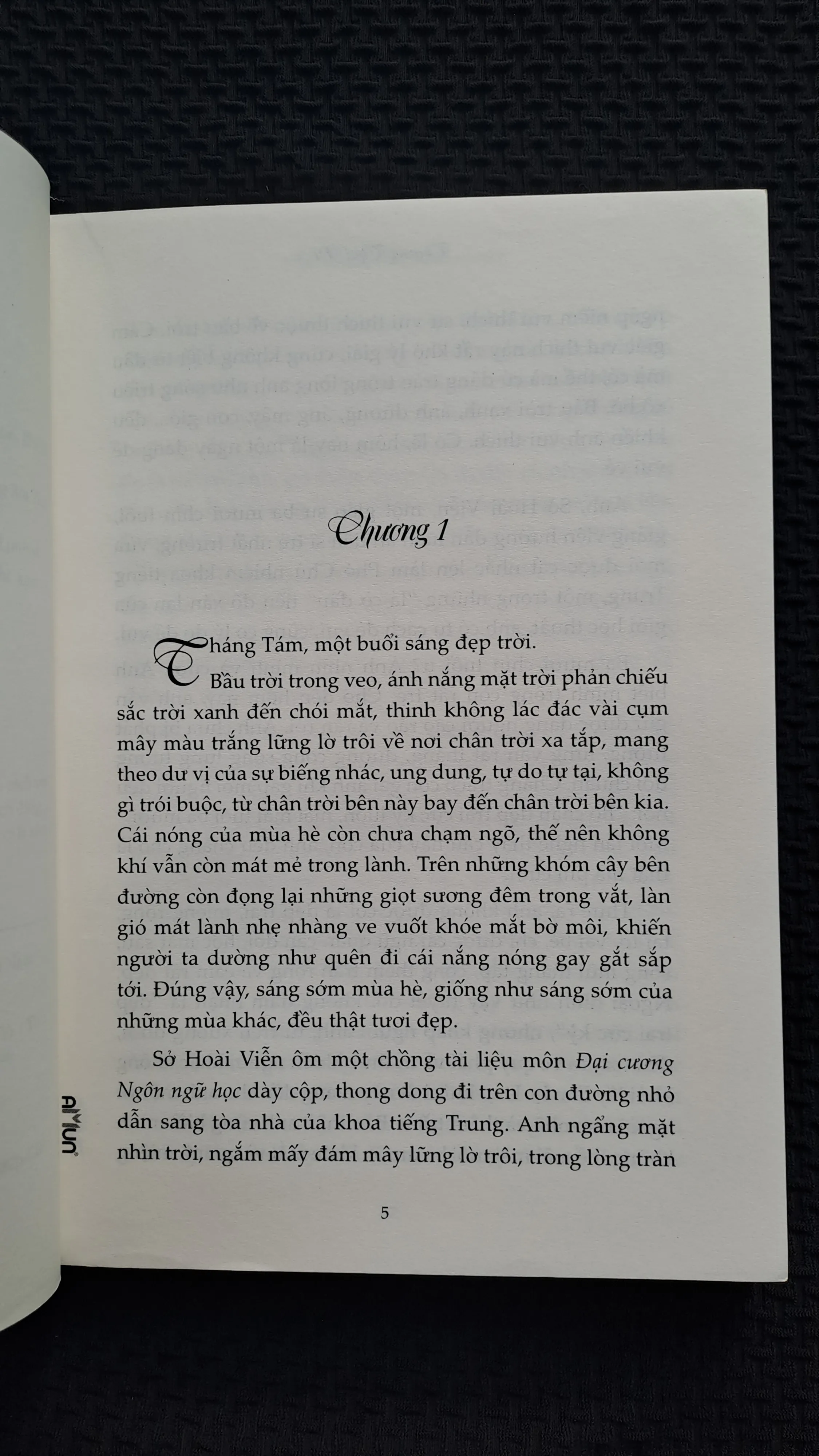 Hải thượng sinh minh nguyệt - Thương Thái Vi 1004579