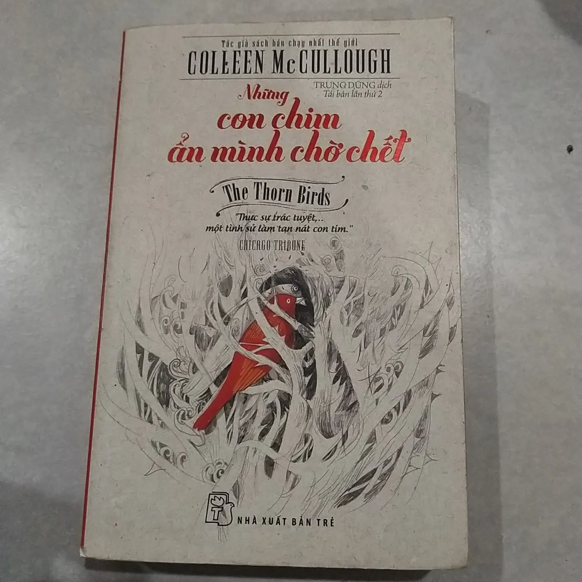 Sách Cũ - Những Con Chim Ẩn Mình Chờ Chết