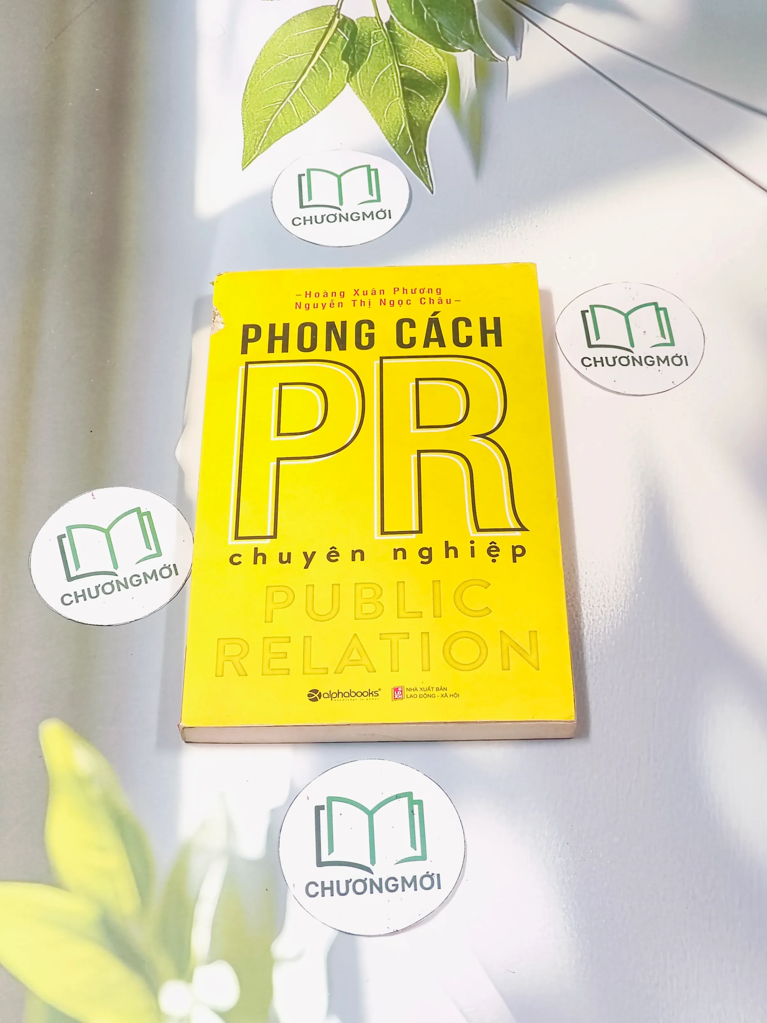 Phong cách PR chuyên nghiệp - Hoàng Xuân Phương