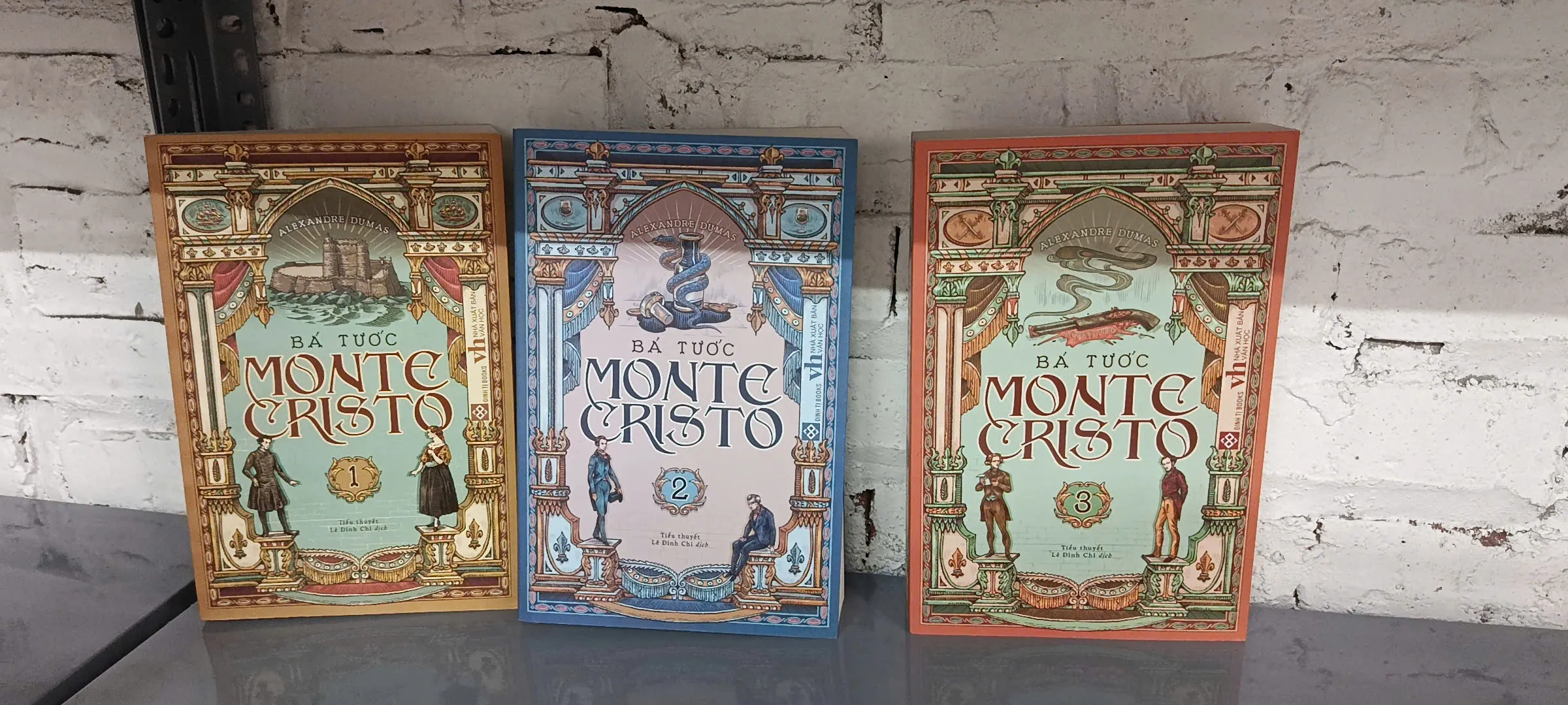 Bá Tước Monte-Cristo (Trọn Bộ 3 Tập) New 90% (NguyenN)