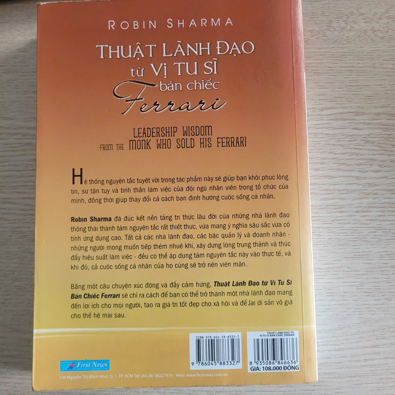 Thuật lãnh đạo từ vị tu sĩ bán chiếc Ferrari	Robin Sharma 521416