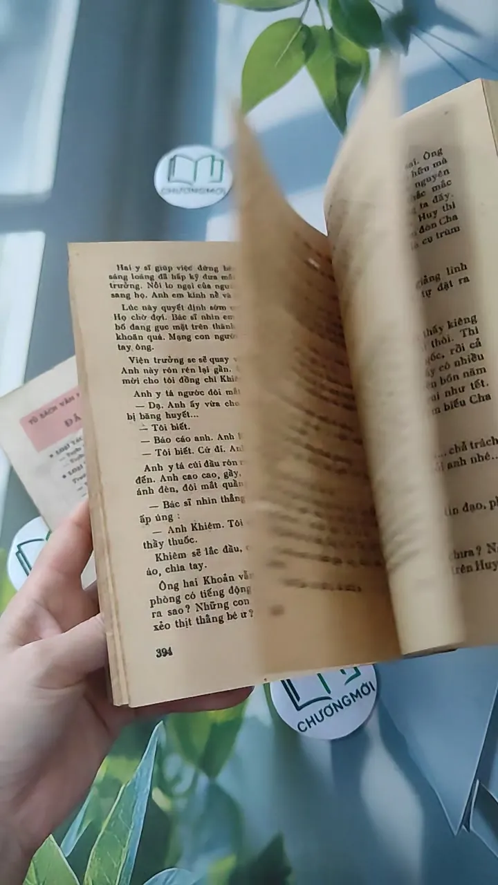 [MIỄN PHÍ BỌC SÁCH] [XƯA] Bộ Bão Biển 1, 2 (1982) - Chu Văn 997622