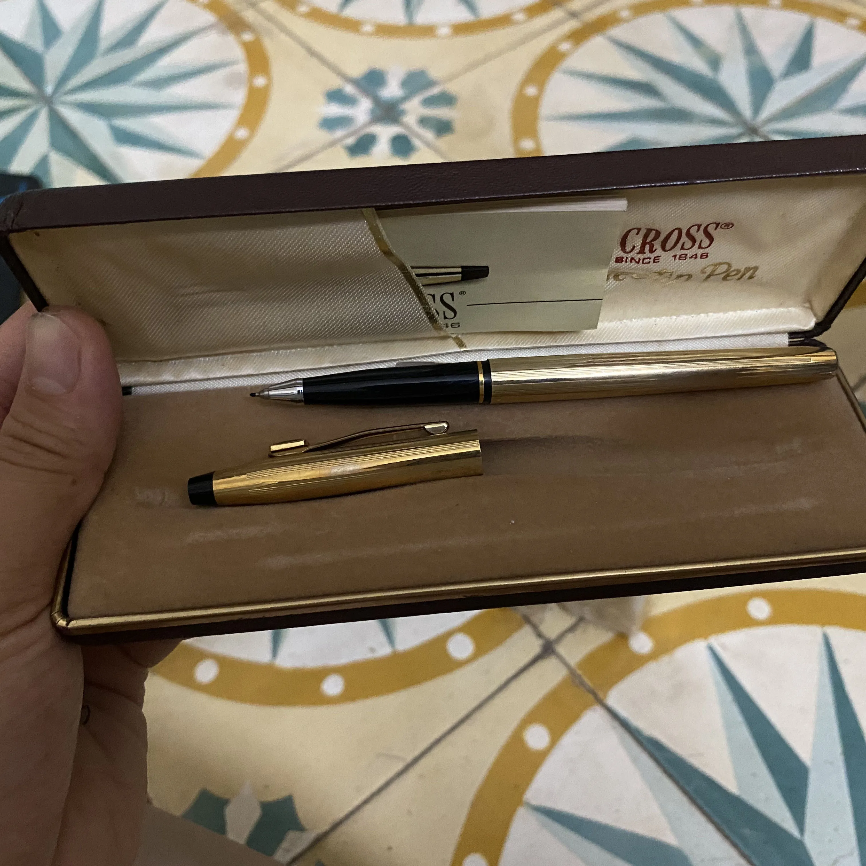 Bút cross mạ vàng 14k