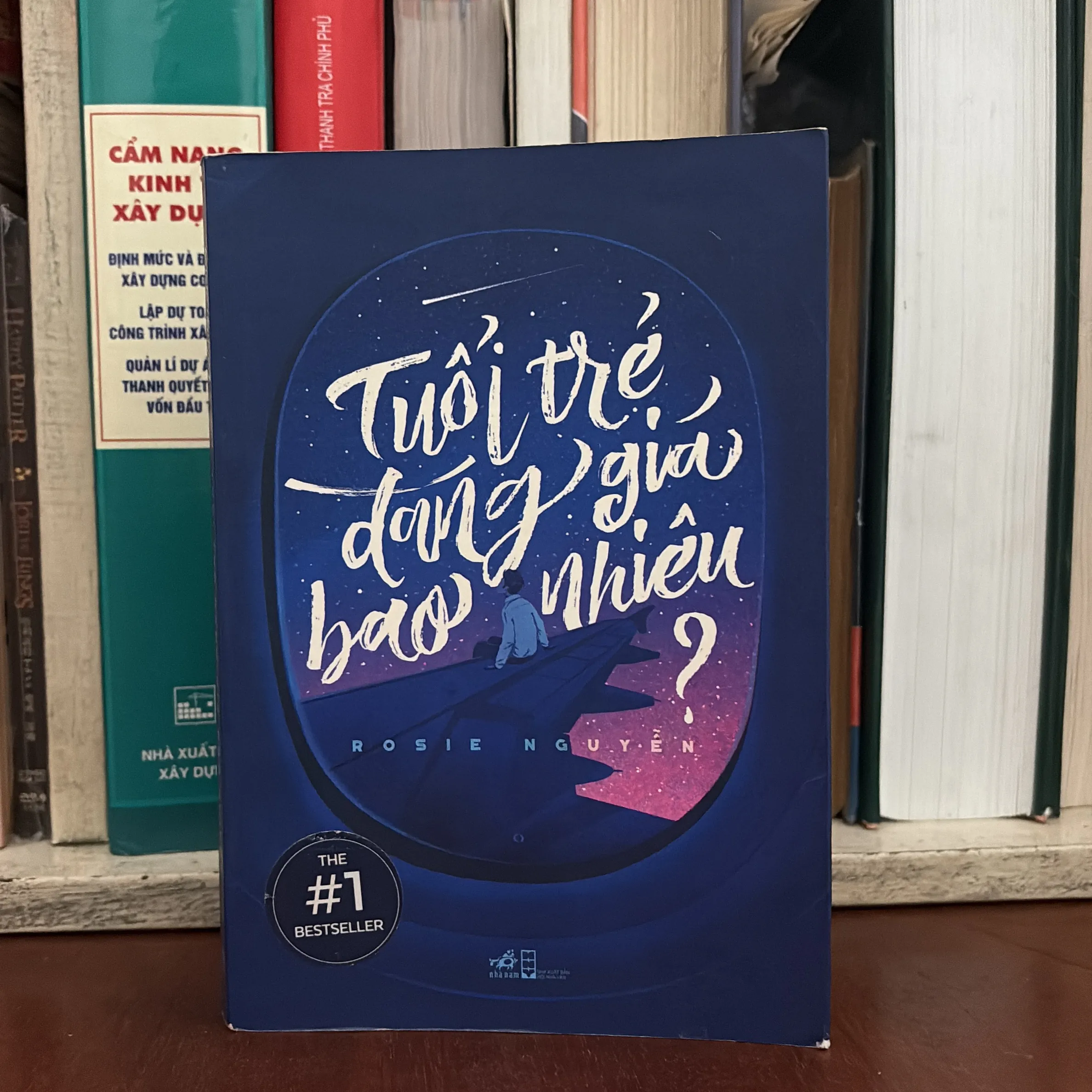 II Sách Kỹ Năng: Tuổi Trẻ Đáng Giá Bao Nhiêu? - ROSIE NGUYỄN - 2017