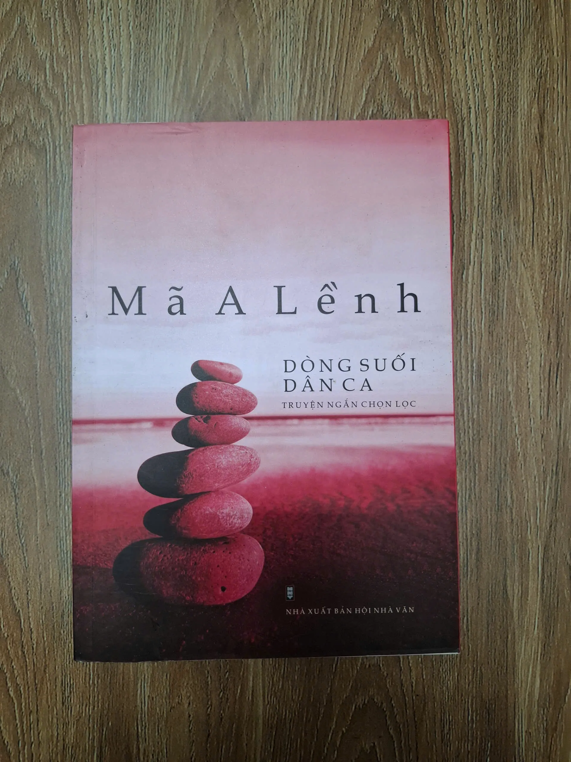 Dòng suối dân ca - Mã A Lềnh - Tập truyện ngắn chọn lọc