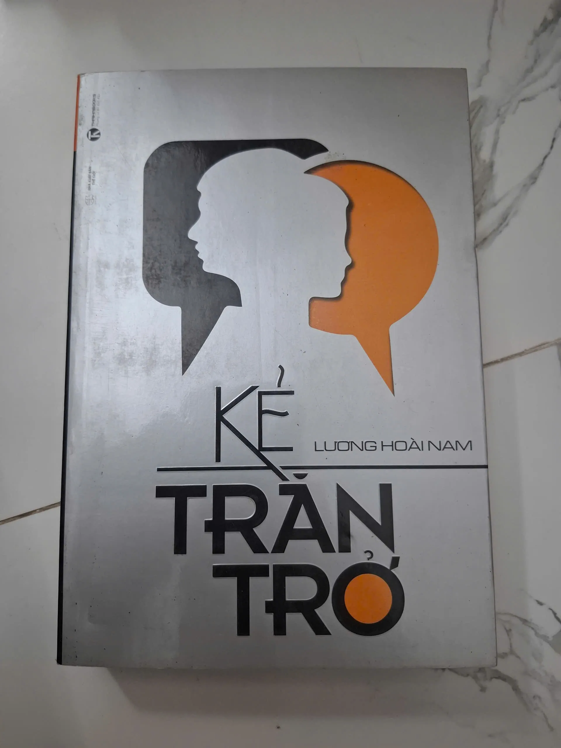 Kẻ trăn trở - Lương Hoài Nam - Tiểu luận / Xã hội