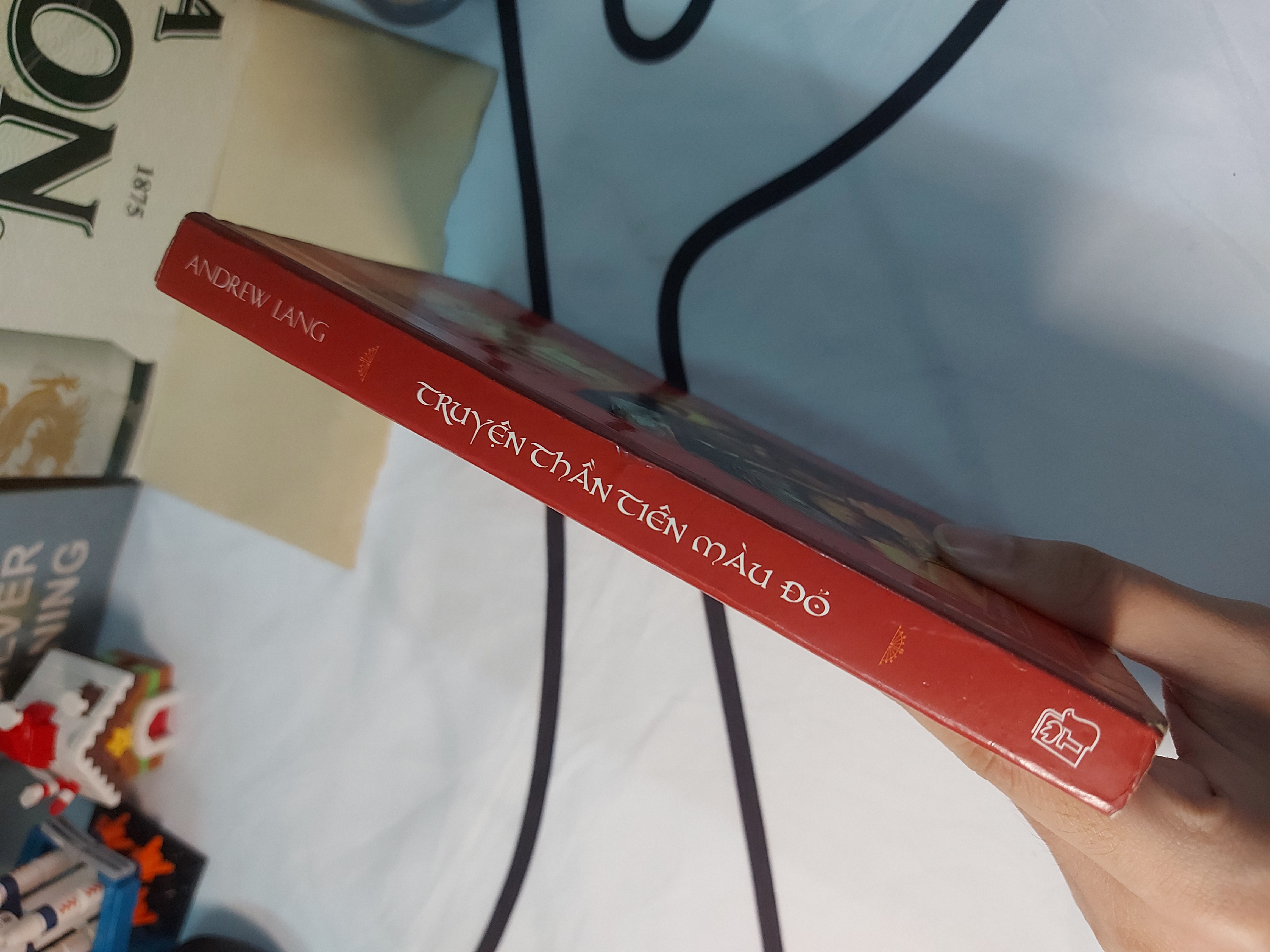 TRUYỆN THẦN TIÊN MÀU ĐỎ - ANDREW LANG 477954