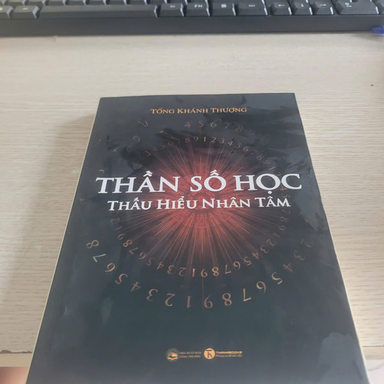 Thần Số Học	Tống Khánh Hương