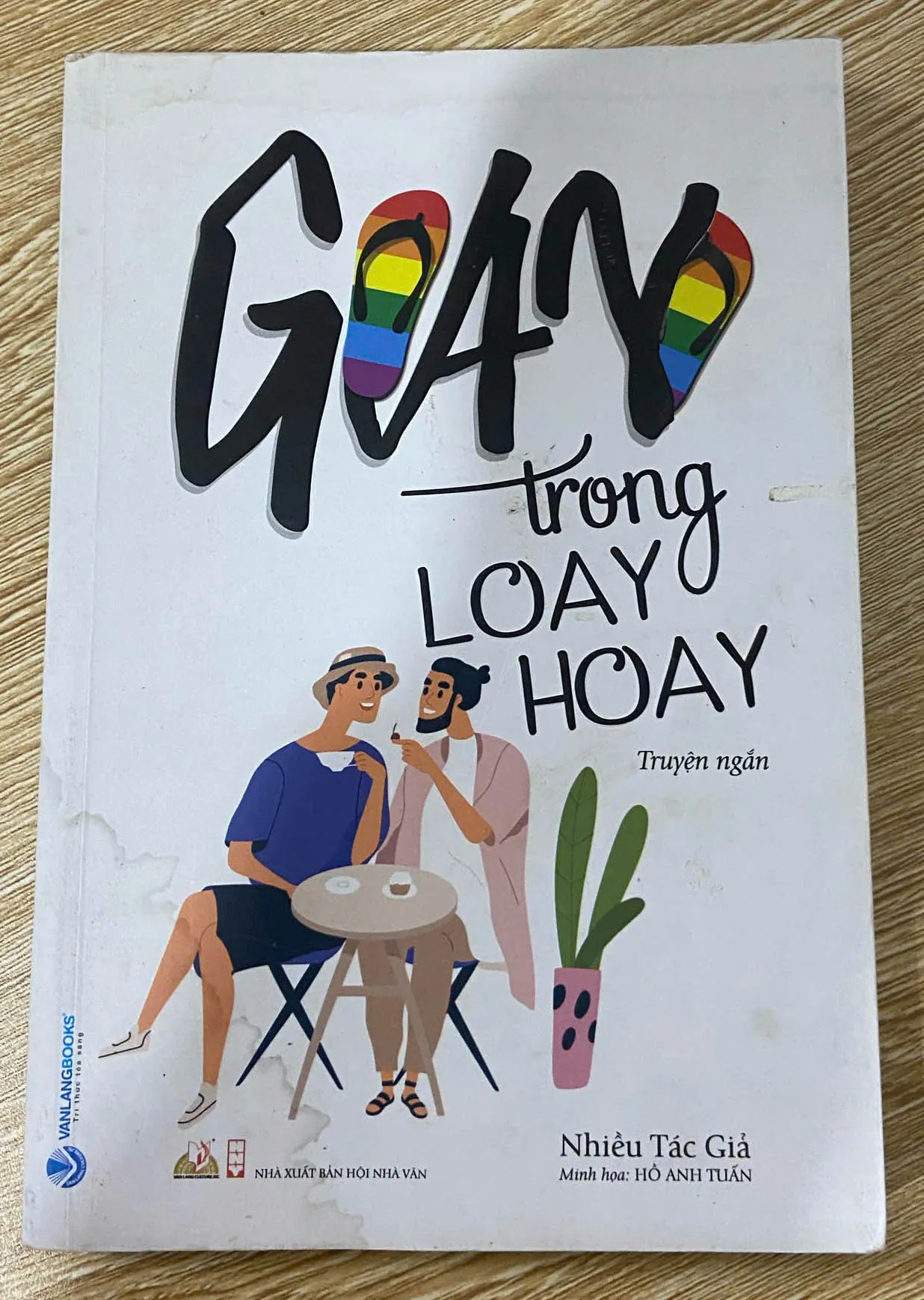 Gay trong loay hoay