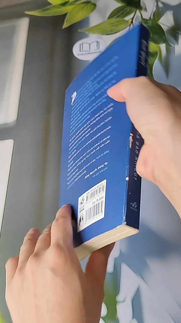 Tuổi trẻ đáng giá bao nhiêu? - Rossie Nguyễn 607729