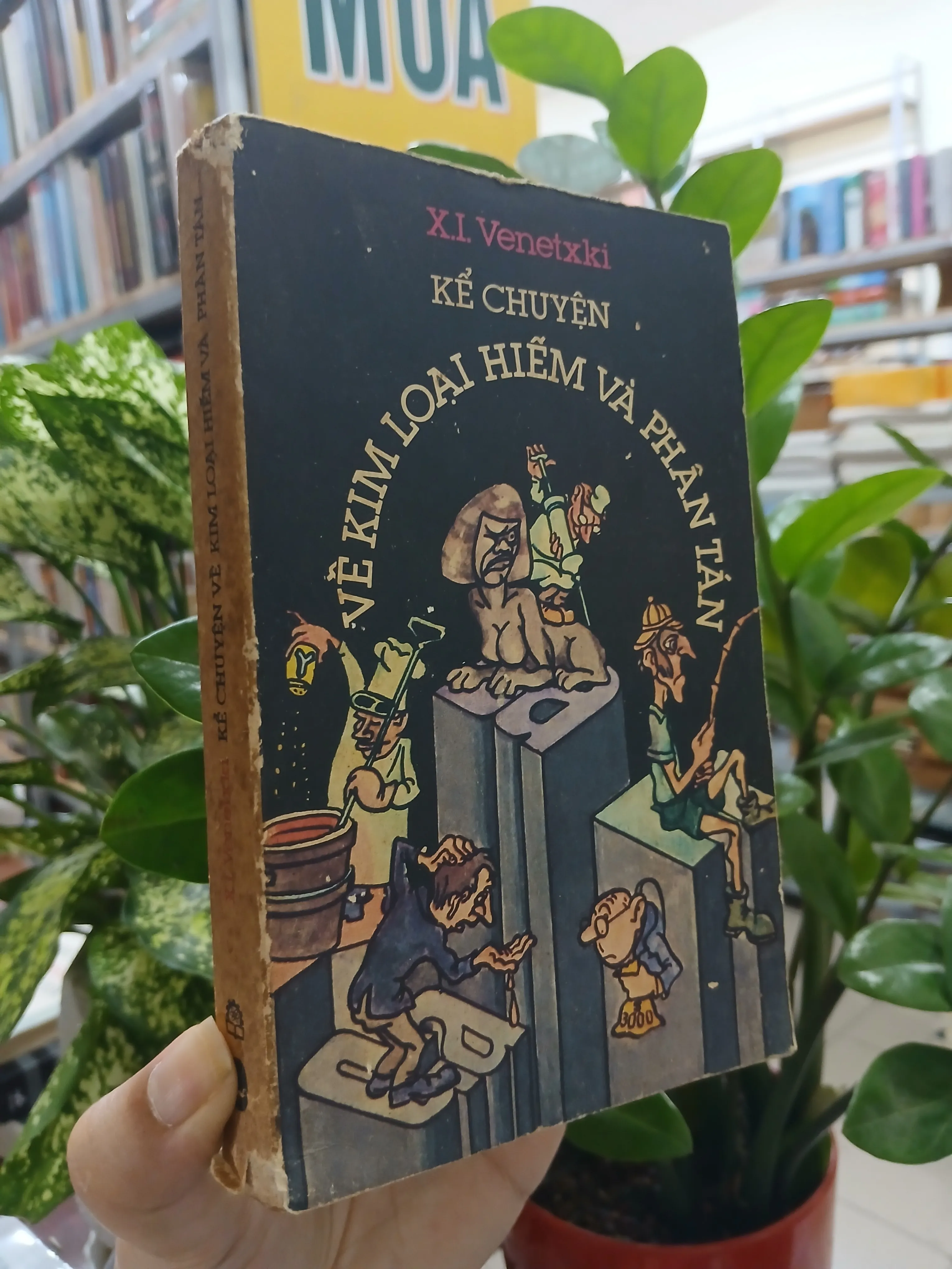 KỂ CHUYỆN VỀ KIM LOẠI HIẾM VÀ PHÂN TÁN - NGUYỄN HỮU CHÂN