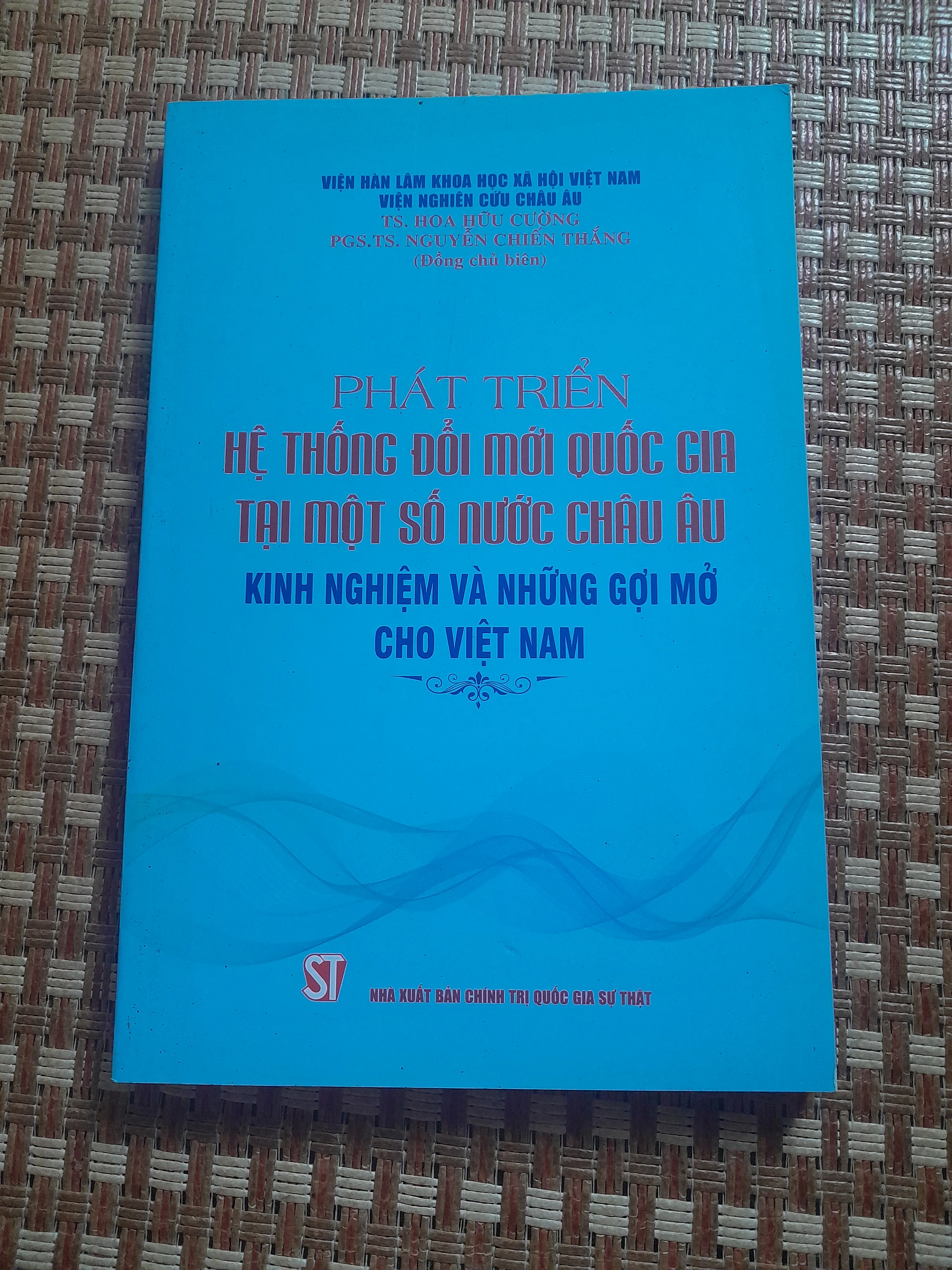 PHÁT TRIỂN HỆ THỐNG ĐỔI MỚI QUỐC GIA...