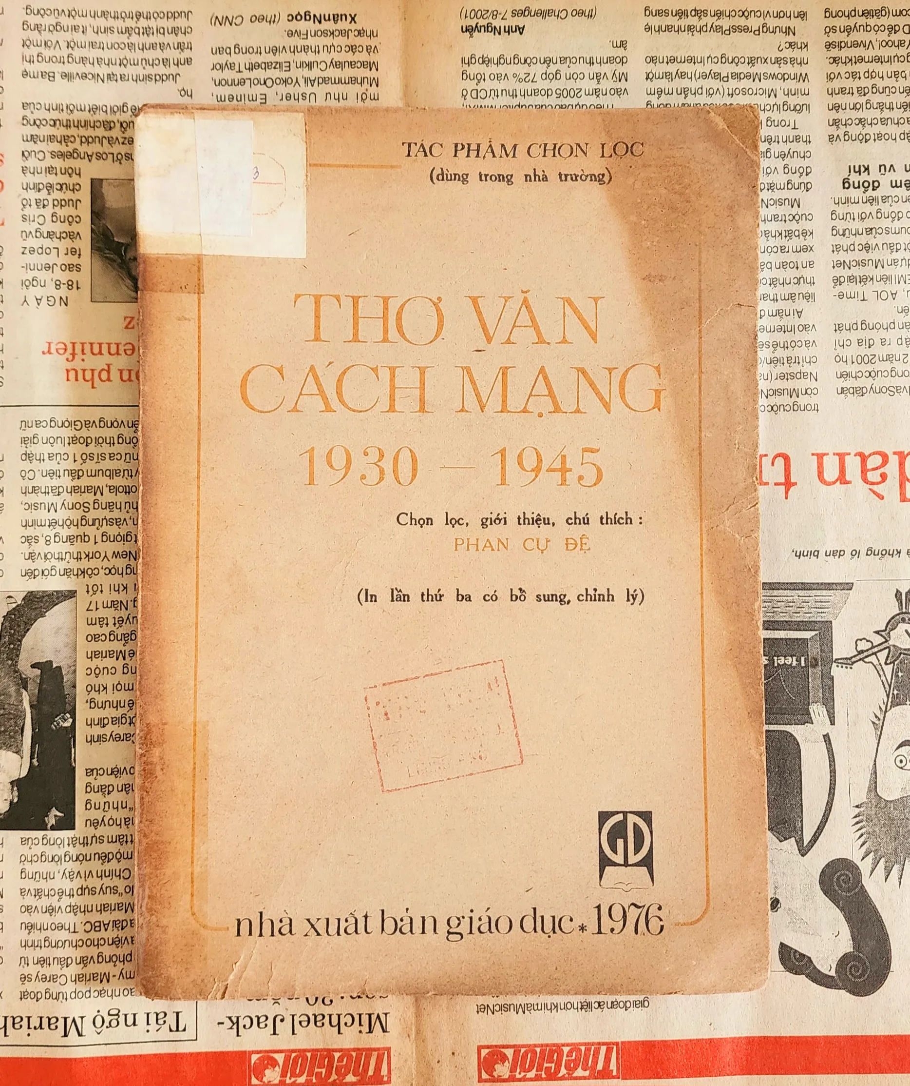THƠ VĂN CÁCH MẠNG 1930 - 1945