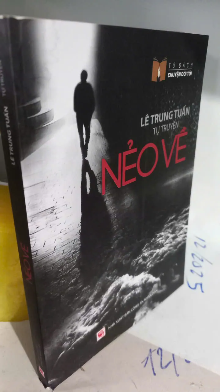 nẻo về - tự truyện