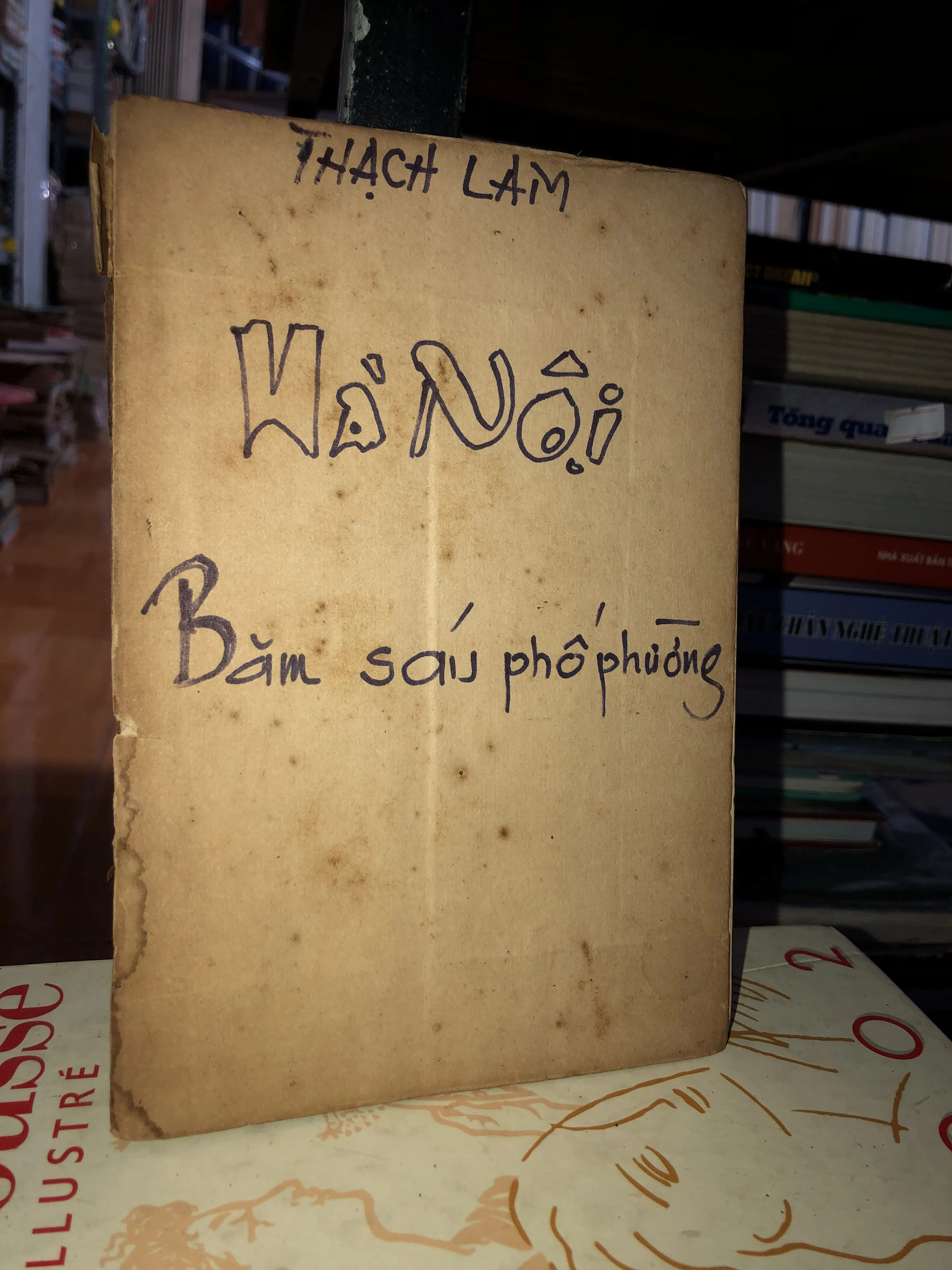 Hà Nội Băm Sáu Phố Phường - Thạch Lam