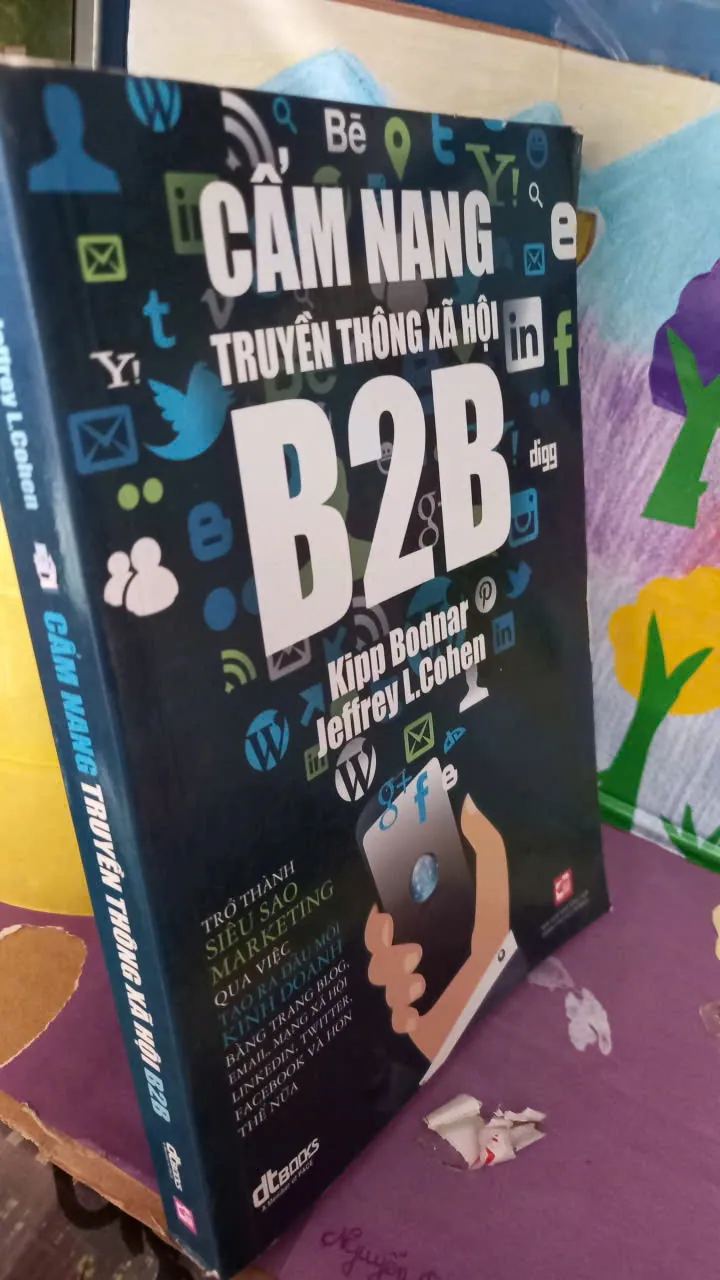 truyền thông xã hội