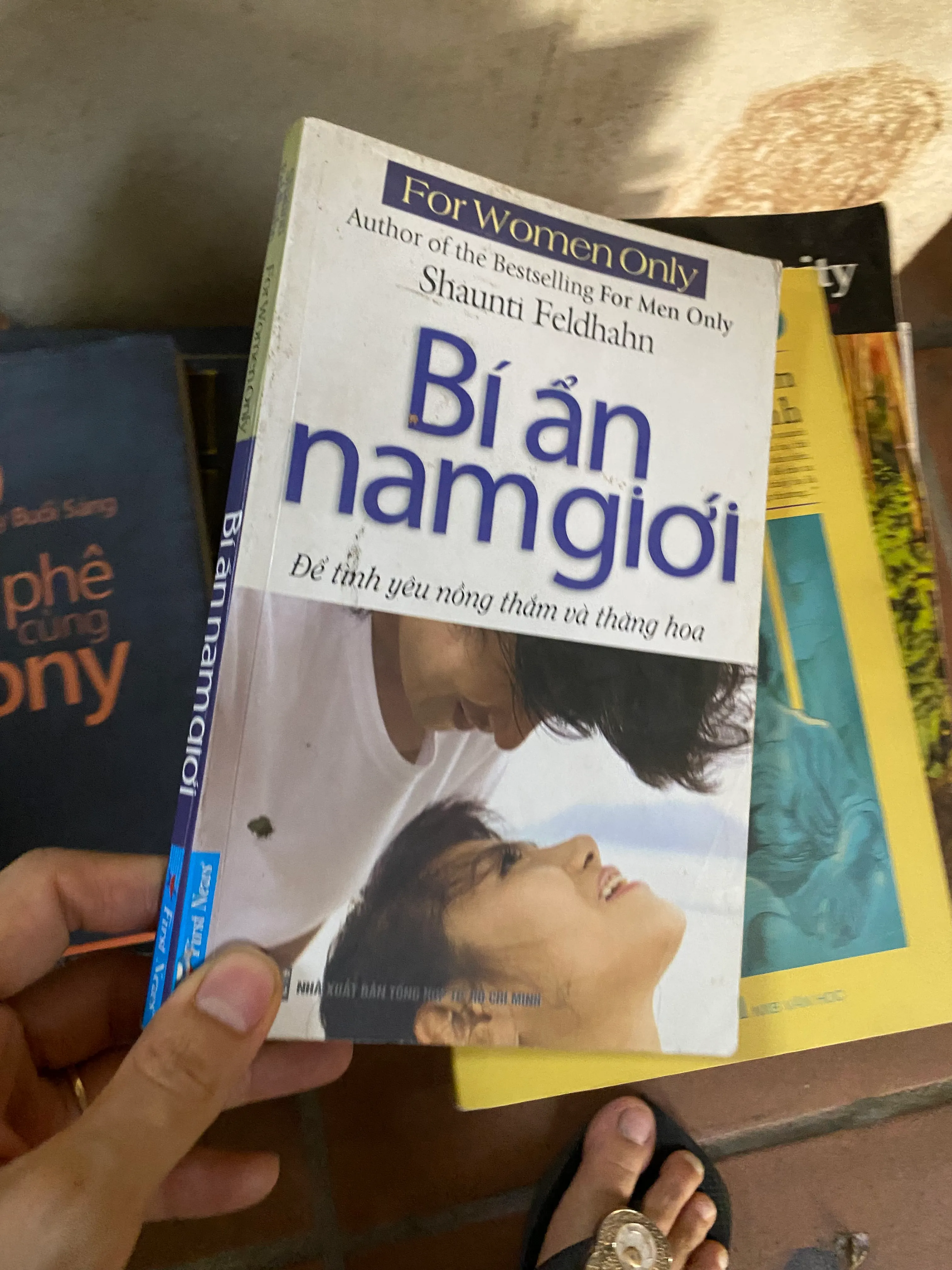 Sách bí ẩn nam giới