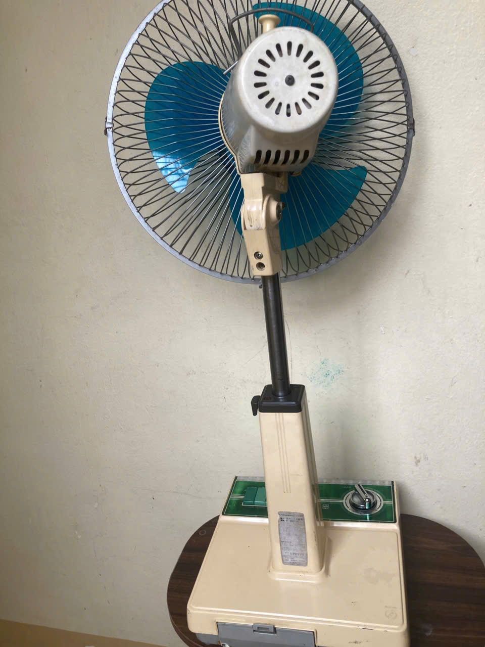 Quạt Nhật Lửng National sọc dưa cao 85cm cánh 30cm nguyên zin 476483