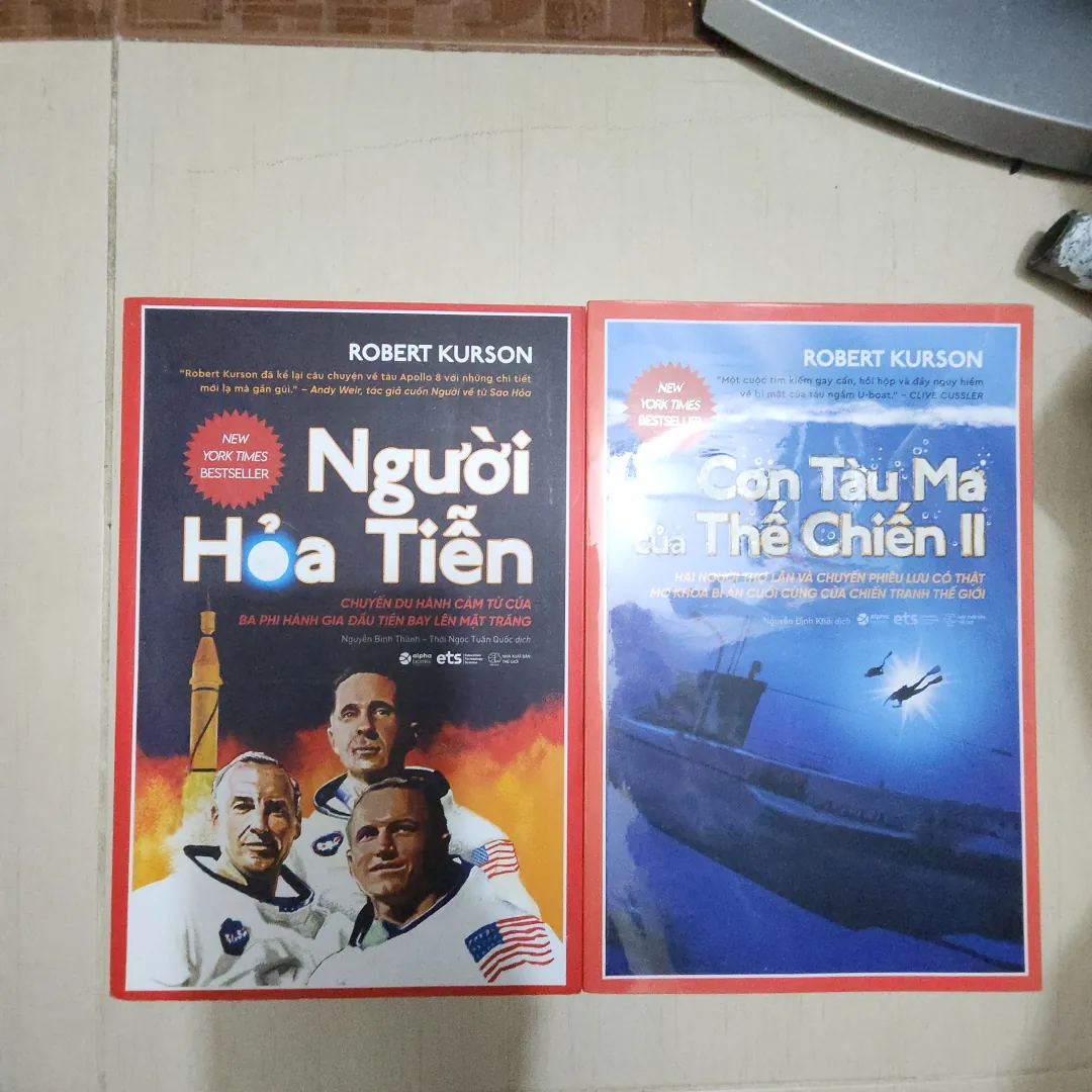 Sách combo 2 quyển Con tàu ma của Thế chiến 2 và Người hỏa tiễn