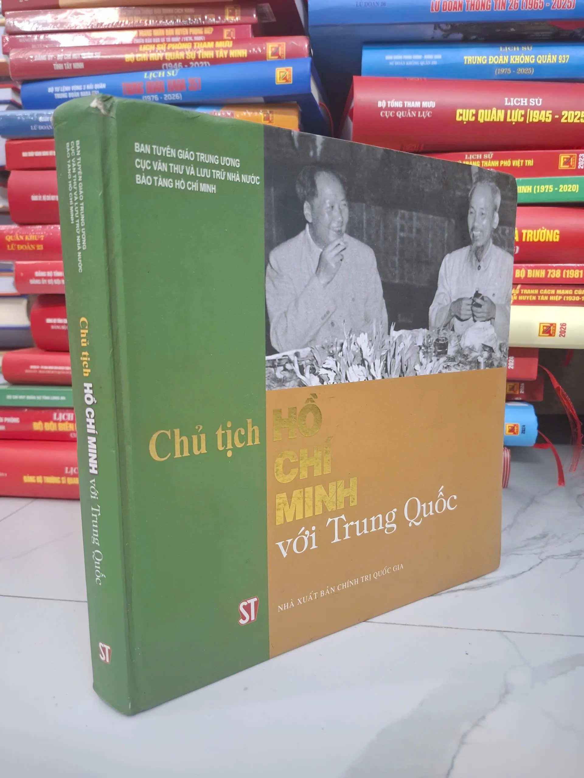 Chủ tịch Hồ Chí Minh với Trung Quốc - Ban Tuyên giáo TW & Cục Văn thư Lưu trữ Nhà nước