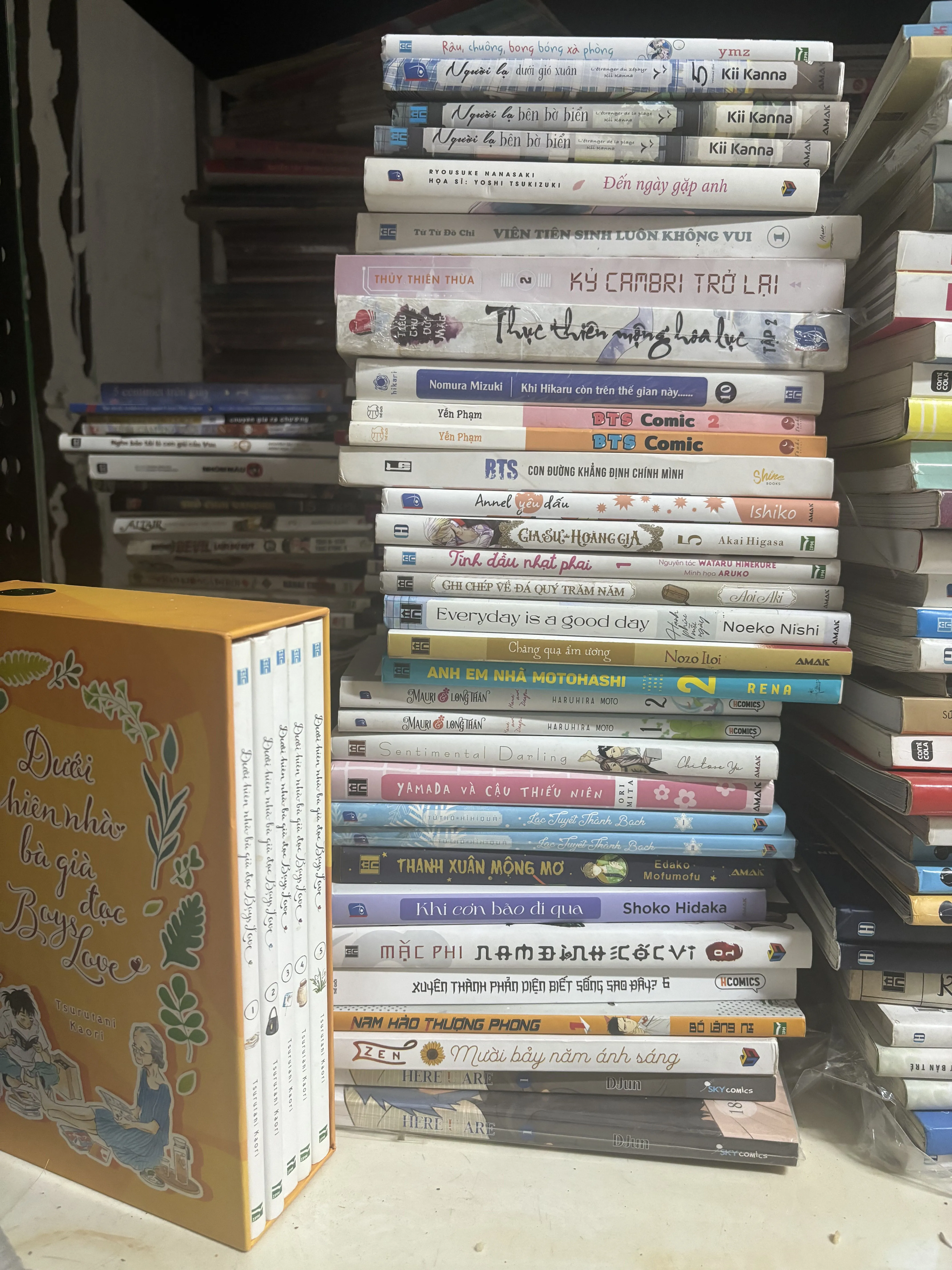 Bán truyện Light Novel , BL ... Đồng giá 30k/c