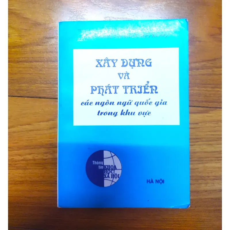 Sách: Xây dựng và phát triển các ngôn ngữ Quốc gia trong khu vực