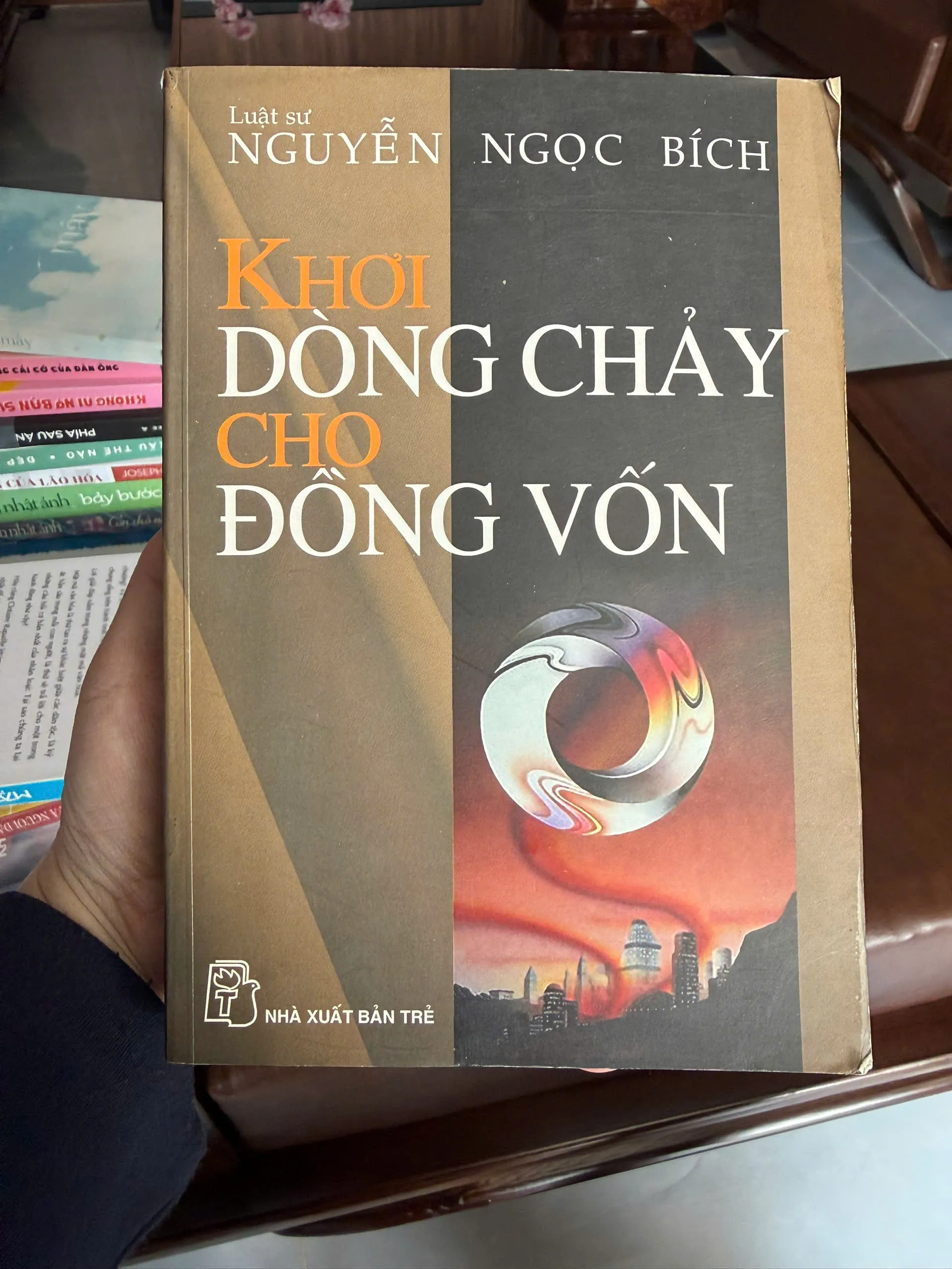 KHƠI DÒNG CHẢY CHO DÒNG VỐN – Nguyễn Ngọc Bích | Sách tài chính – đầu tư thực tế- K3