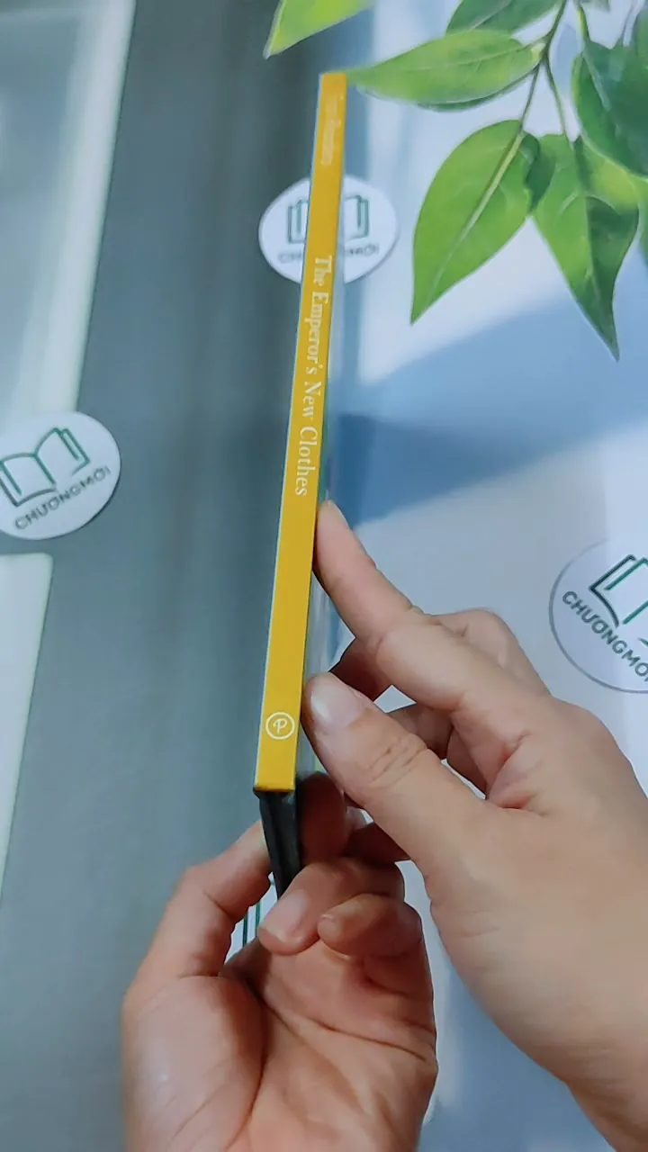 First Readers: The Emperor's New Clothes - Hans Christian Andersen 634452