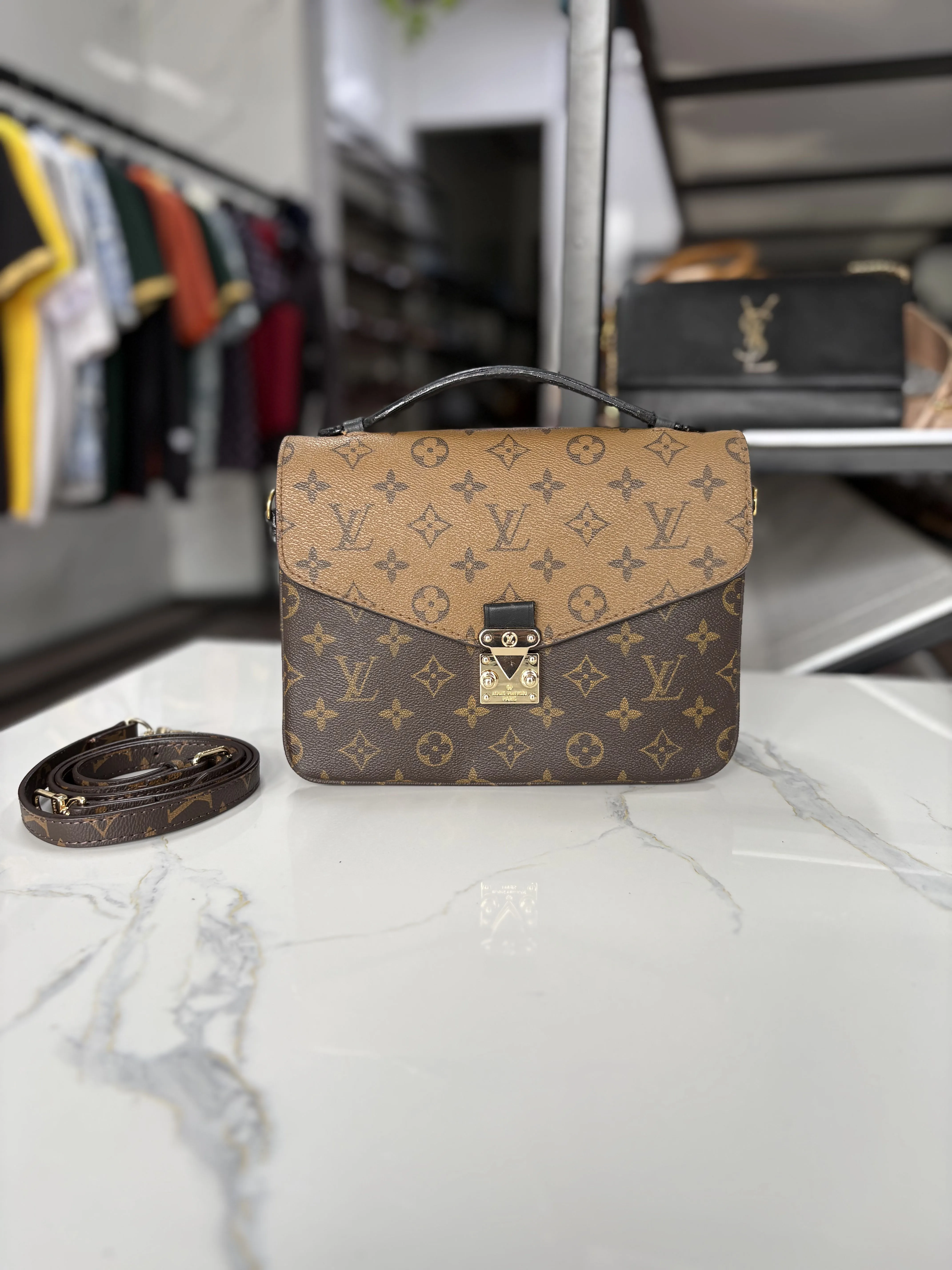 Lờ Vê POCHETTE MÉTIS  