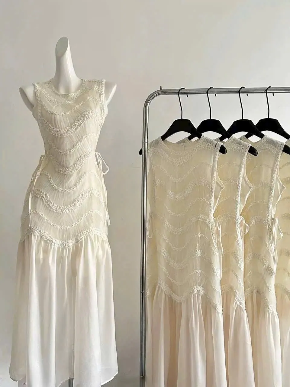 Chân váy dài nữ thượng tuần ren cao cấp màu trắng size M