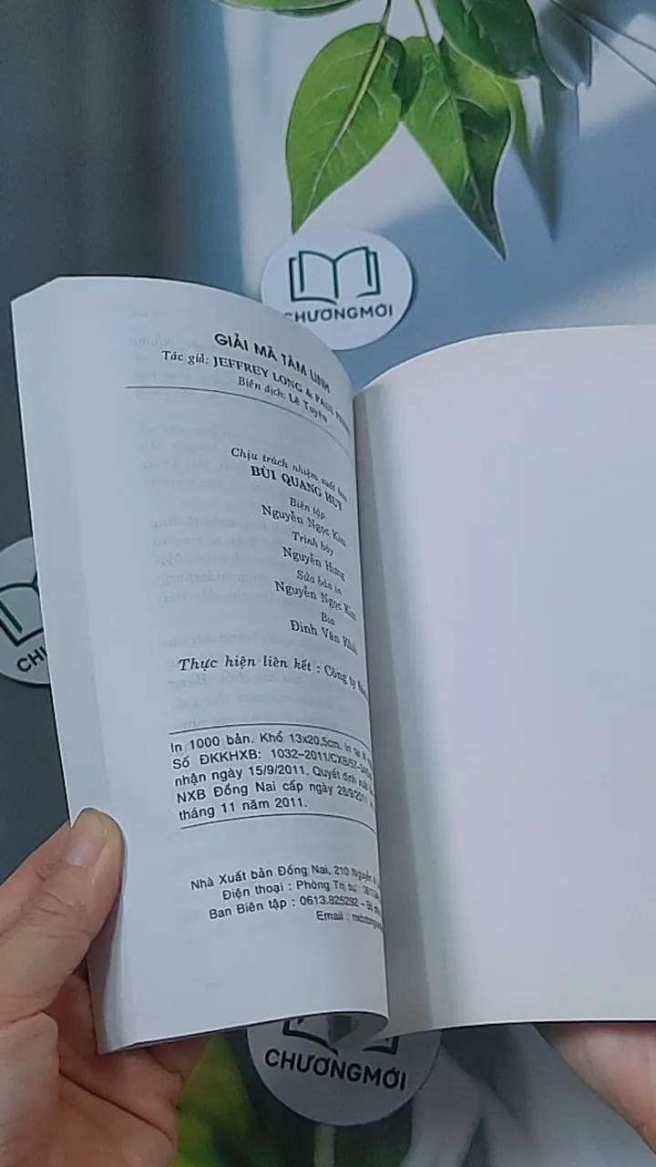 Giải mã tâm linh - Jeffrey Long 688519