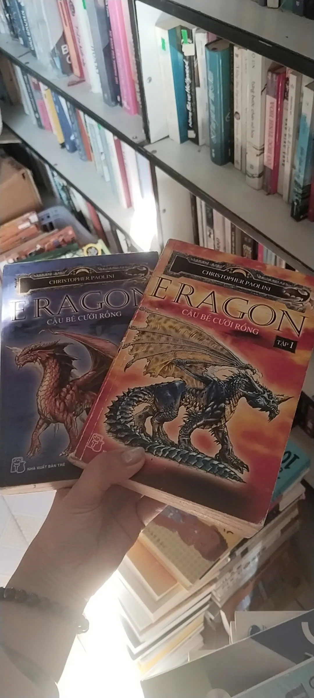 Combo 2 cuốn Eragon cậu bé cưỡi rồng (tập 1 2) mới 70% ố vàng 2004 (KimT)