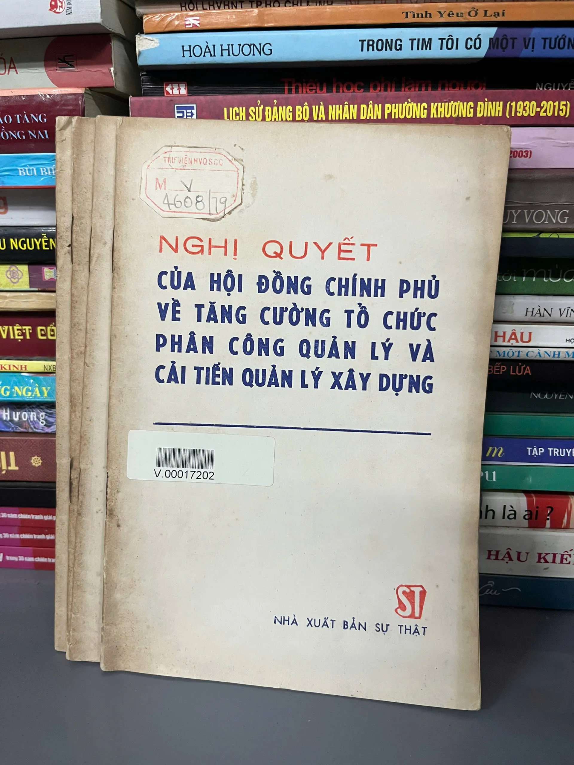 Nghị quyết của Hội đồng Chính phủ về tăng cường tổ chức phân công quản lý.......