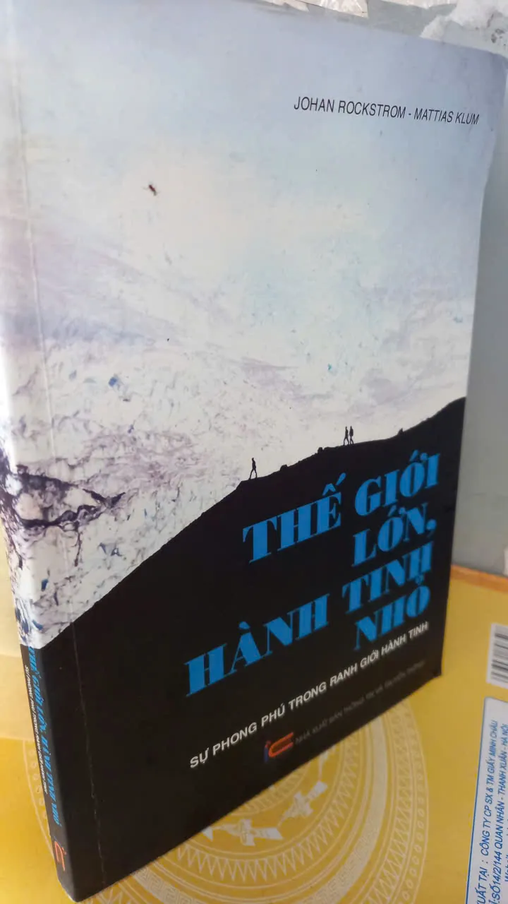 thế giới lớn hành tinh nhỏ