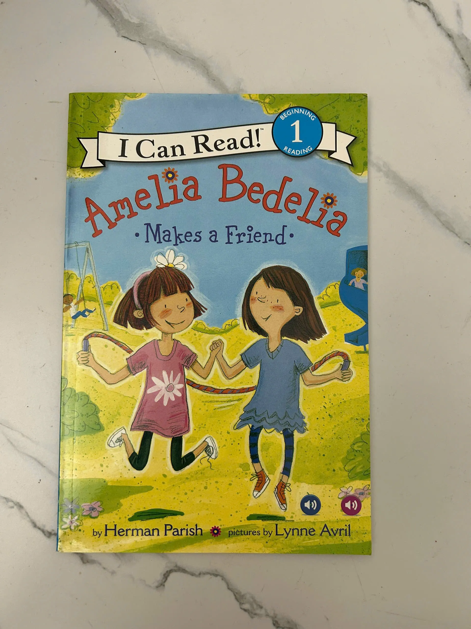 Amelia Bedelia Makes a Friend – Herman Parish