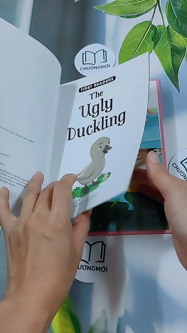 First Readers: The Ugly Duckling - Hans Christian Andersen 634455