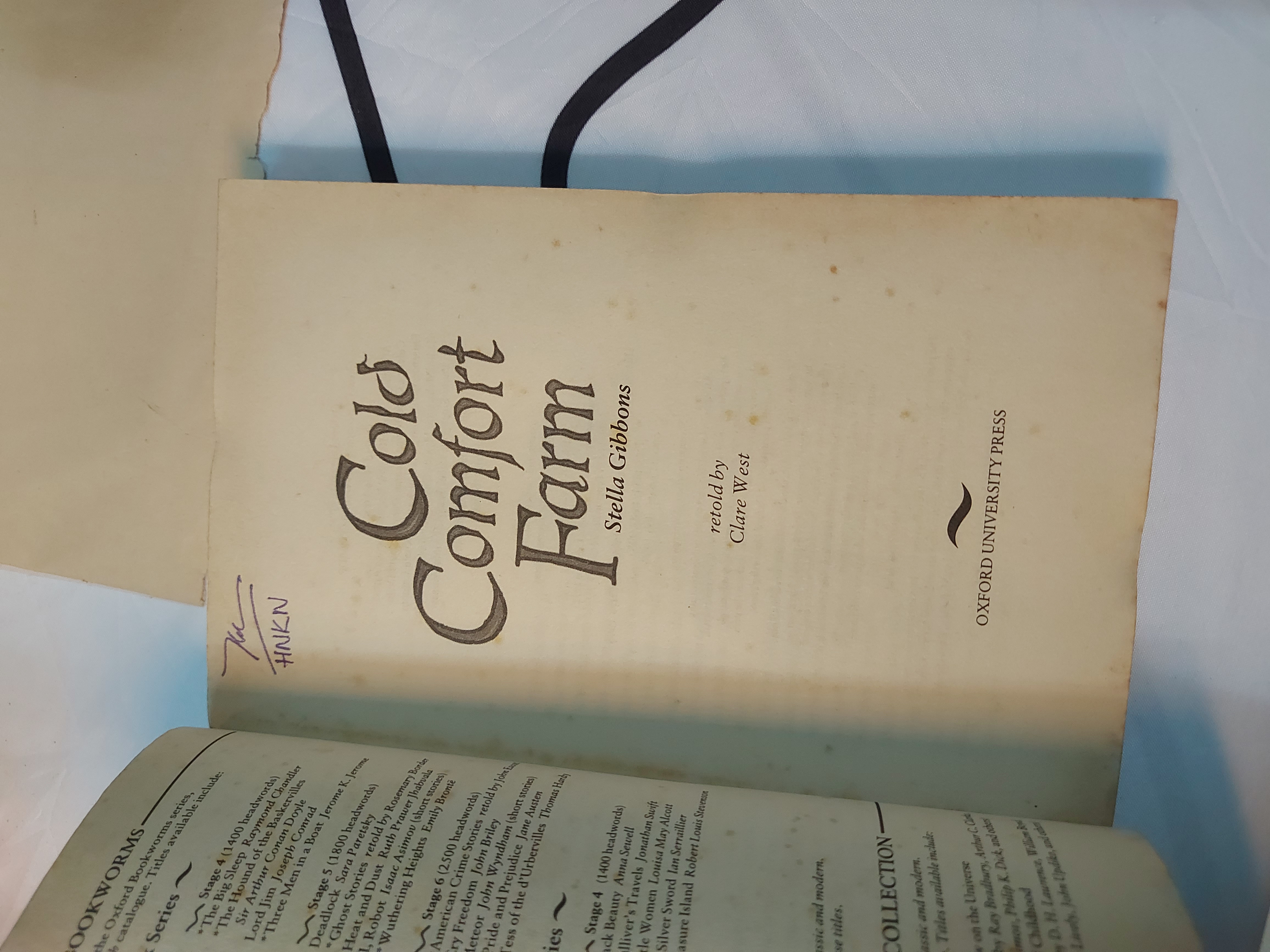 [Ngoại văn] - COLD COMFORT FARM 478616