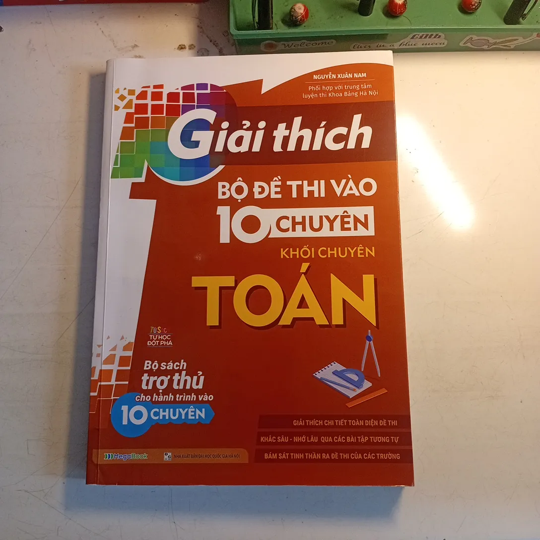 LUYỆN ÔN THI TOÁN CHUYÊN || SÁCH THAM KHẢO 