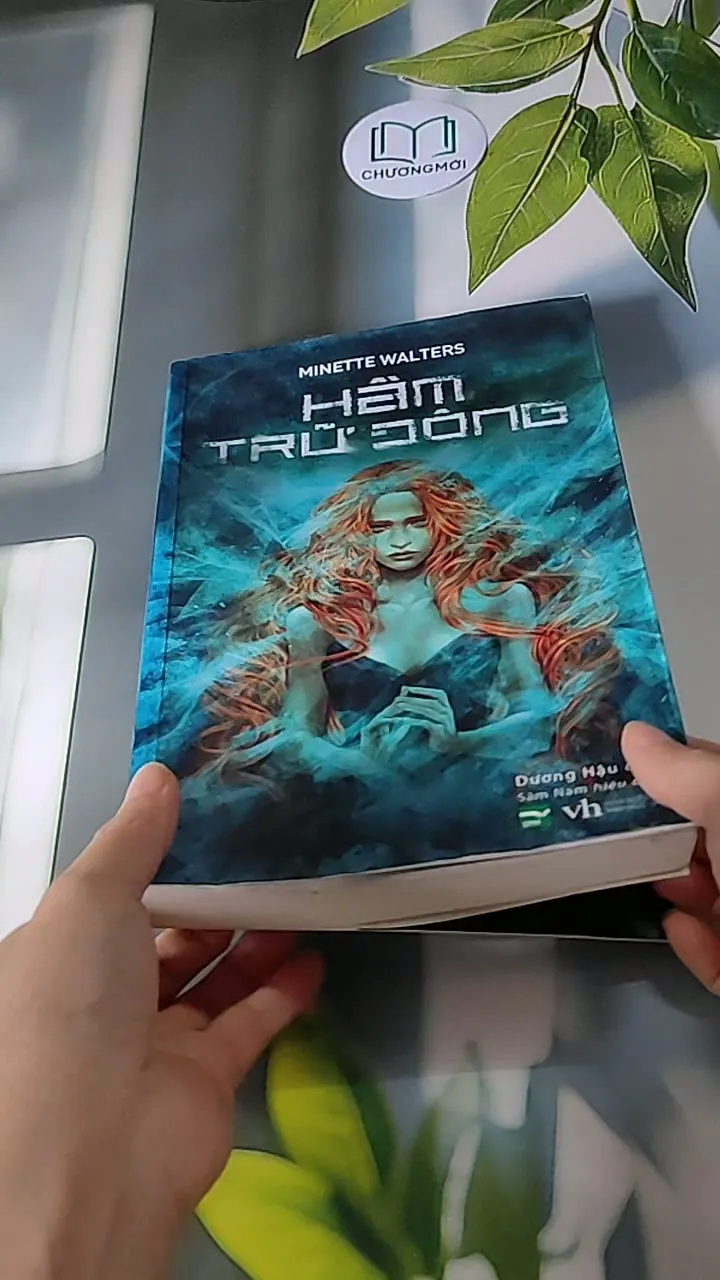 Hầm Trữ Đông (2006) - Minette Walters 607713