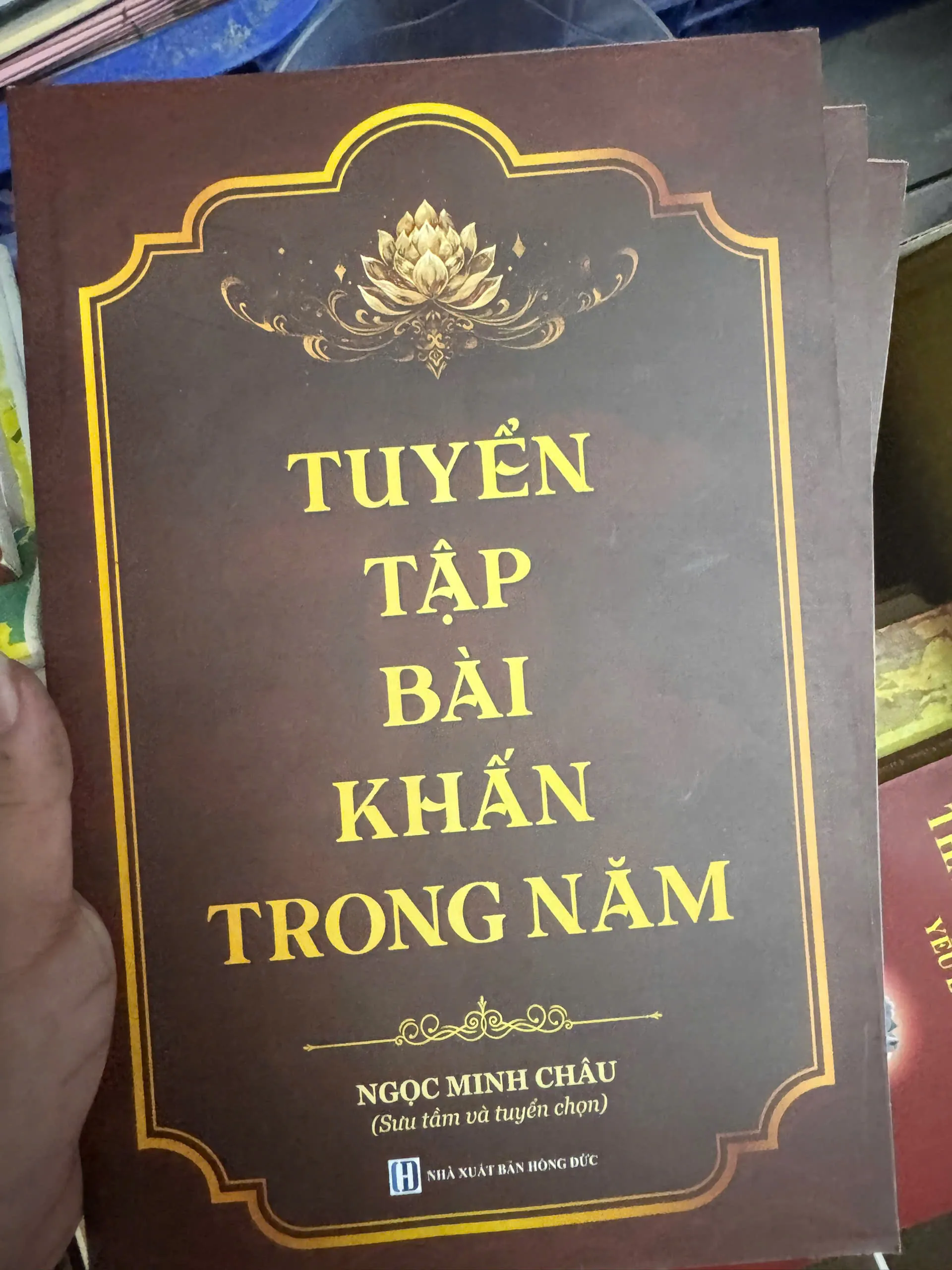 TUYỂN TẬP CÁC BÀI VĂN KHẤN TRONG NĂM 50K