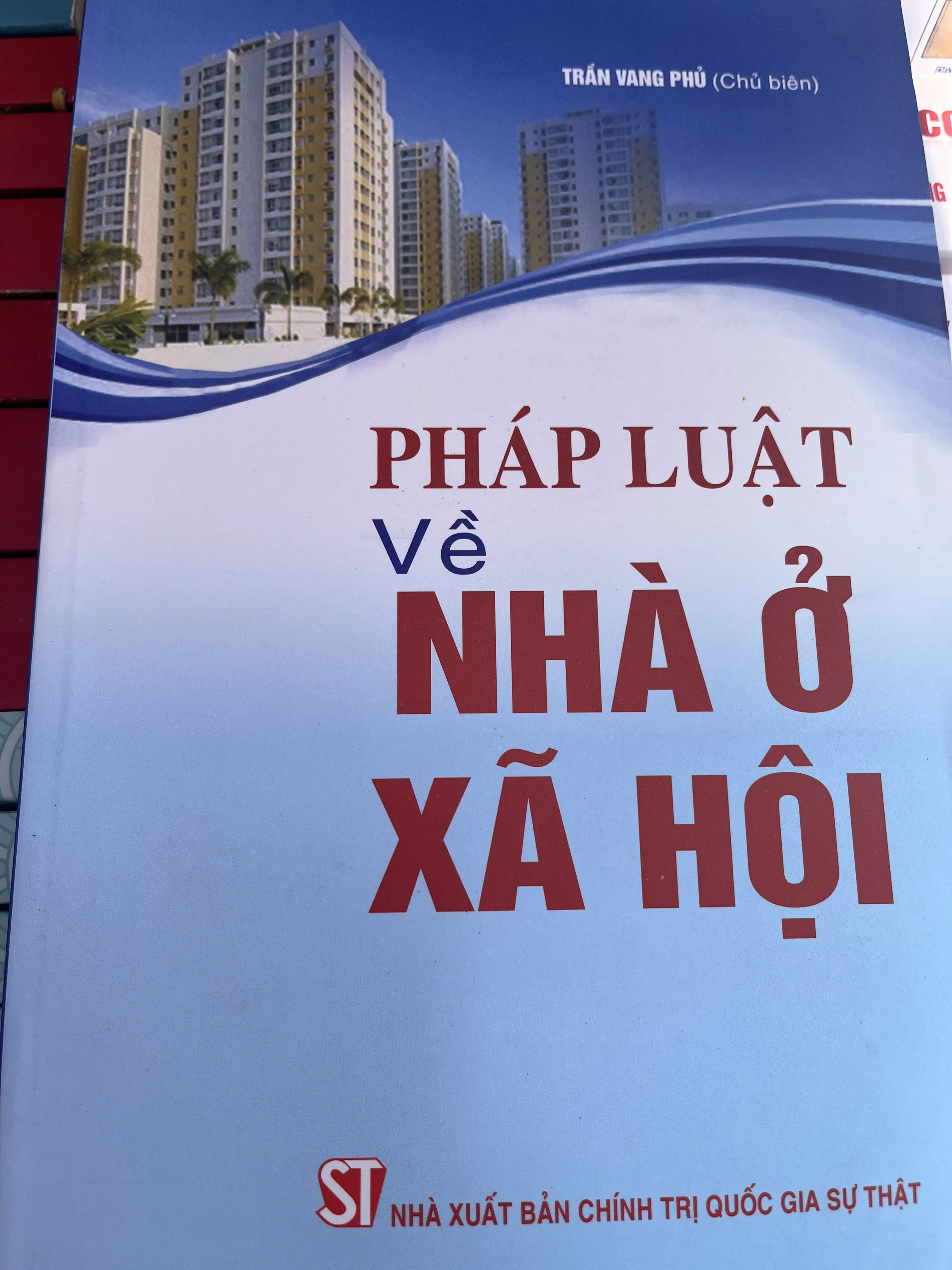 [luật - luật đất đai] Pháp luật về nhà ở xã hội - Trần Vang Phủ