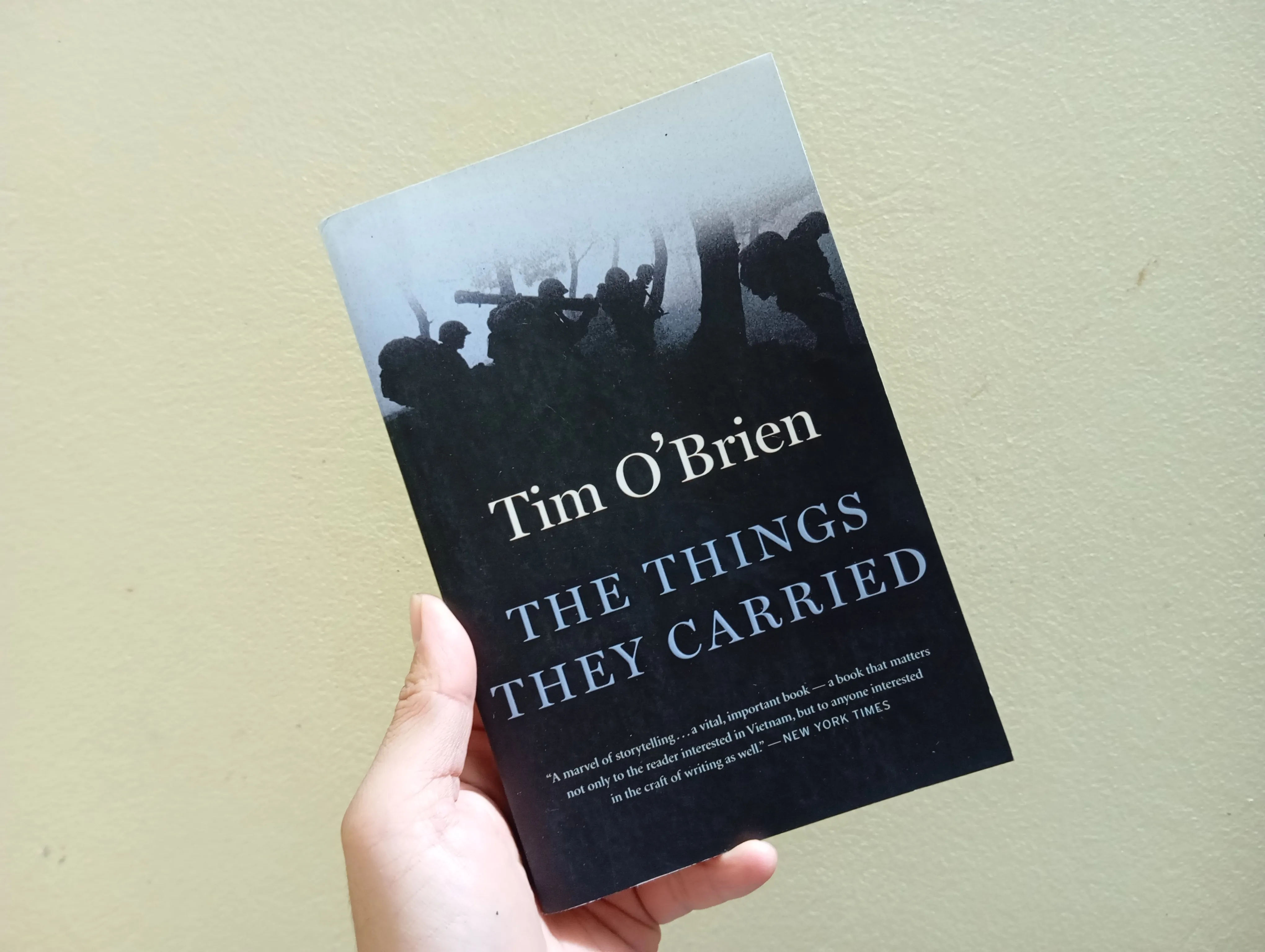 The things they carried, english book, sách tiếng Anh 